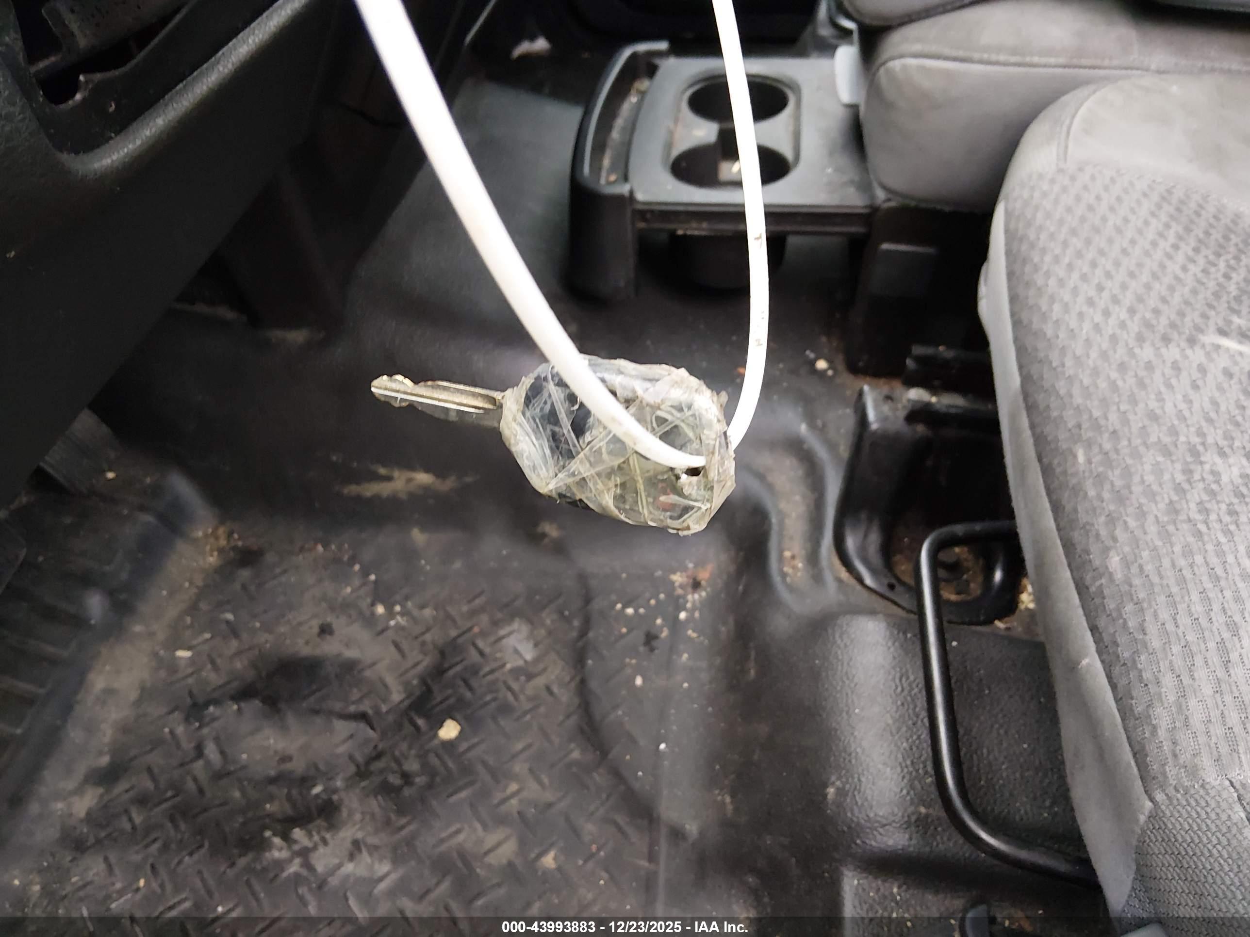 FORD F-150 image 11