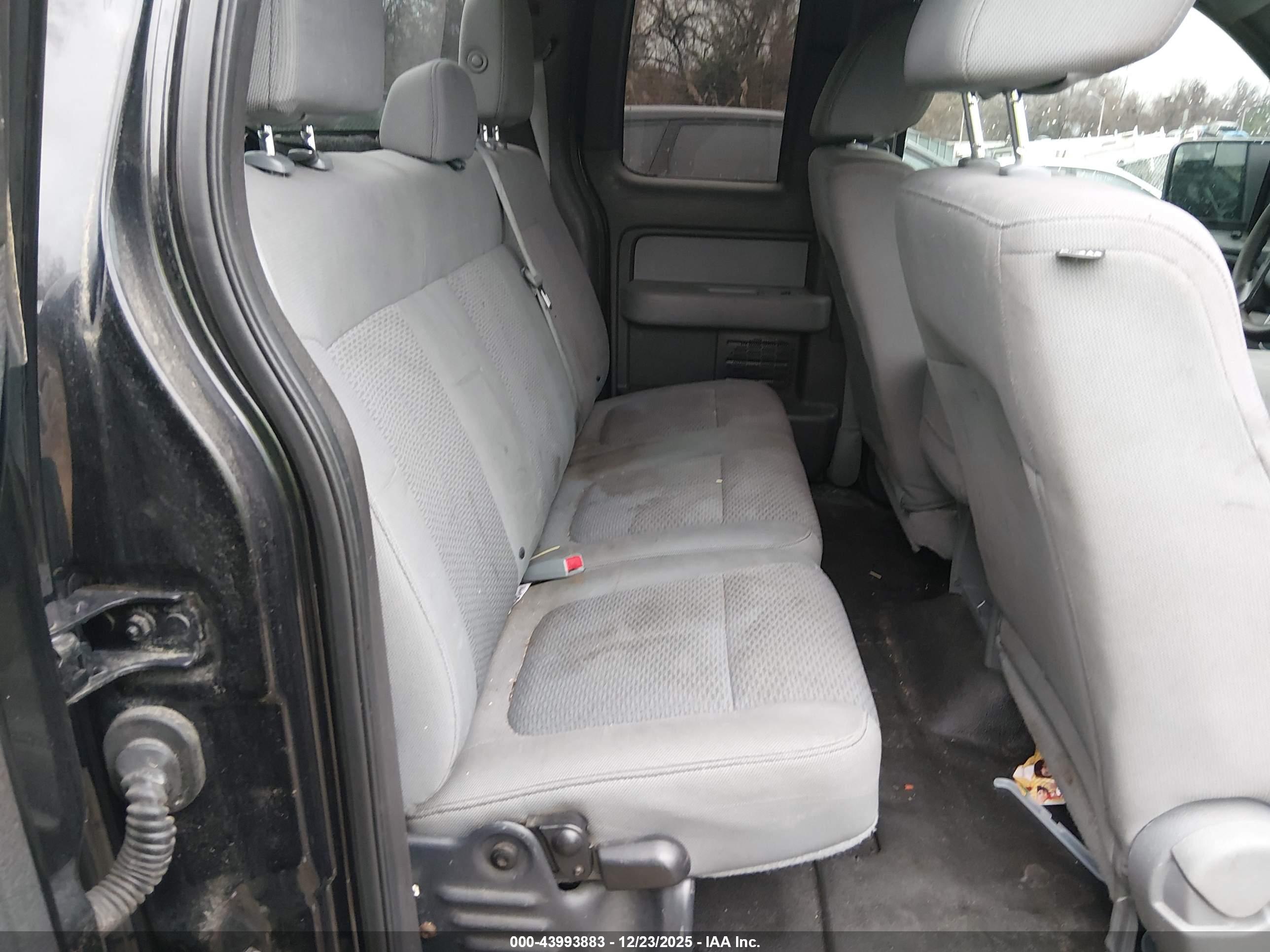 FORD F-150 image 8