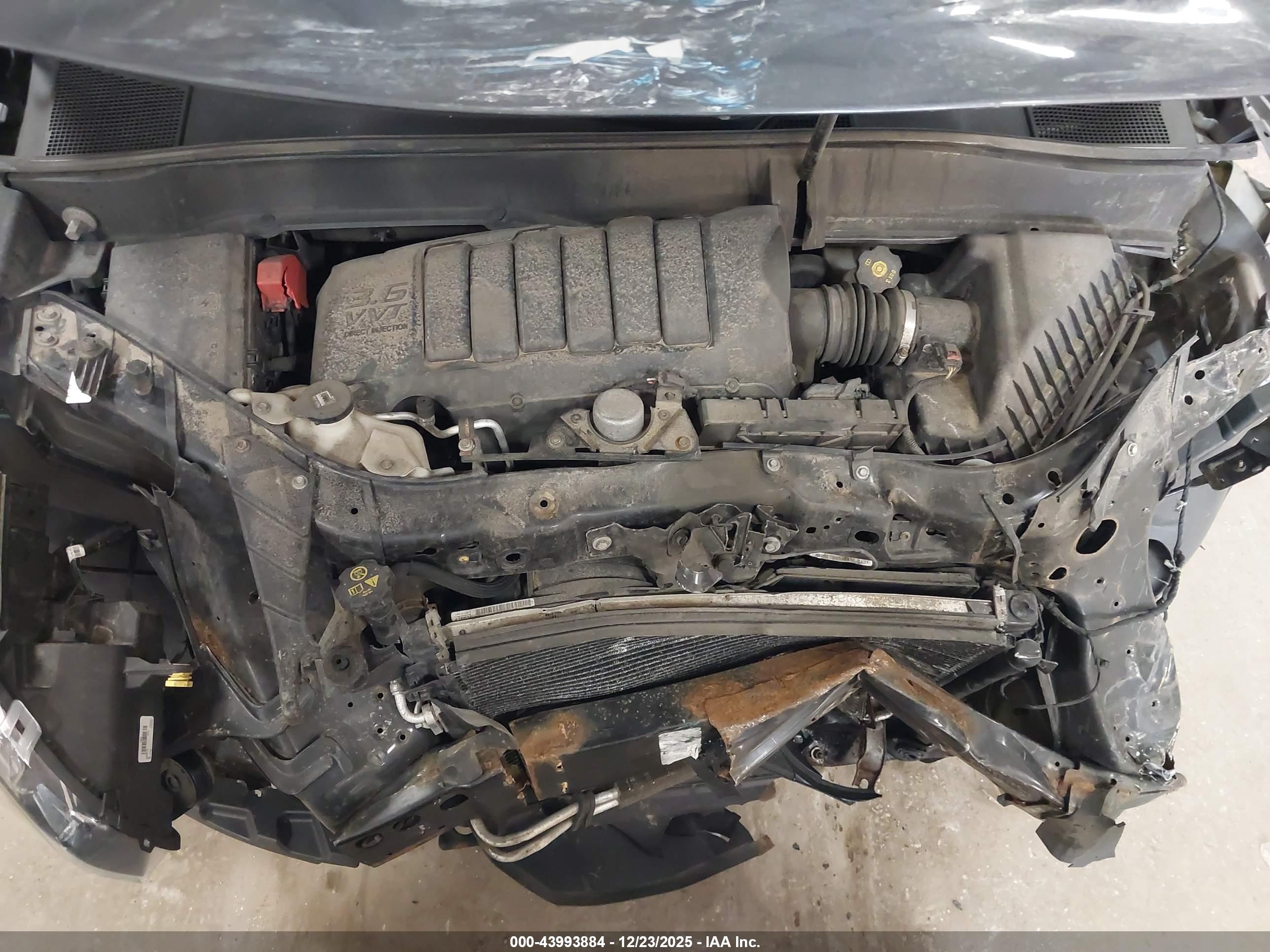 GMC ACADIA image 10