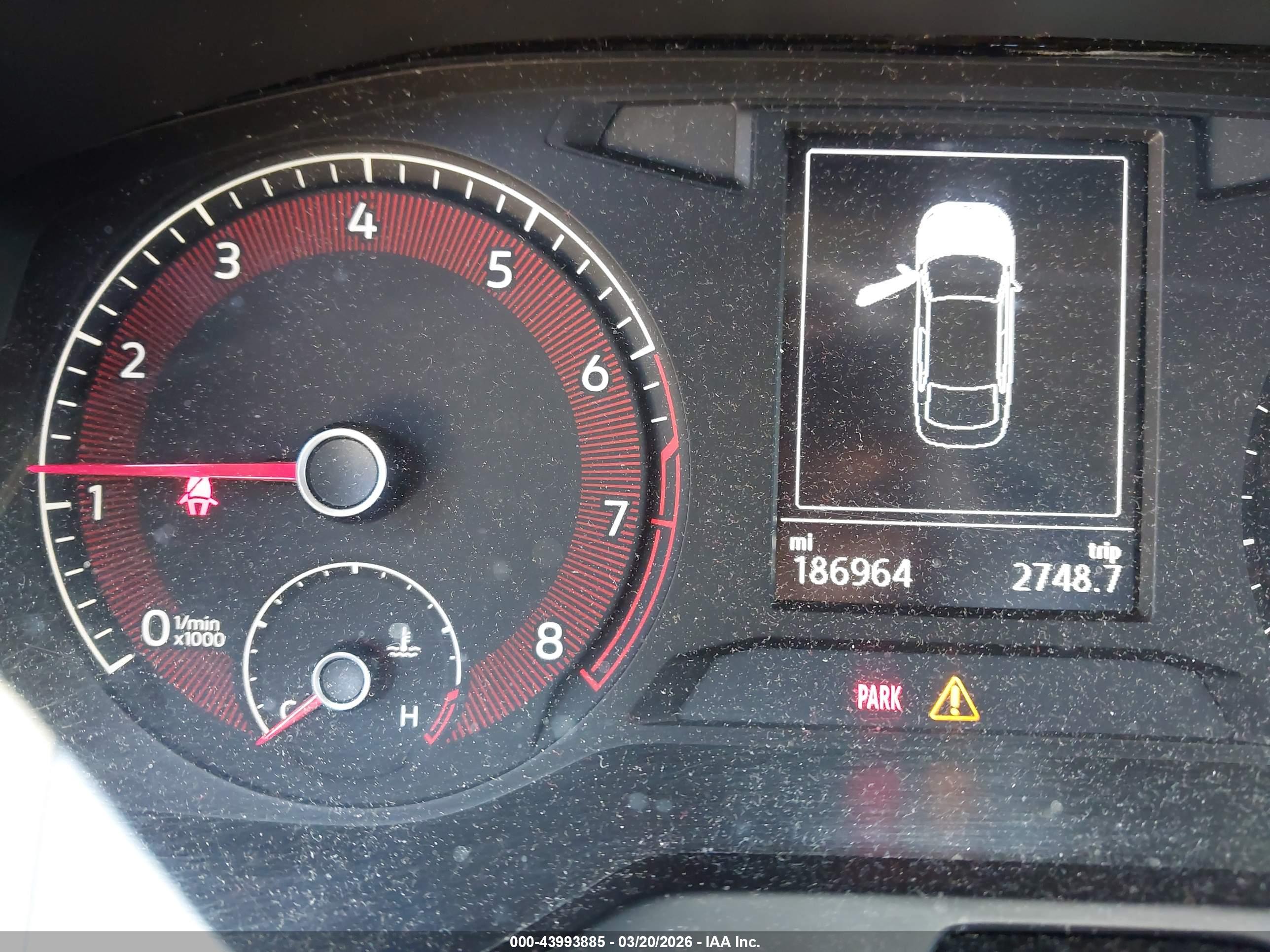 VOLKSWAGEN JETTA image 7