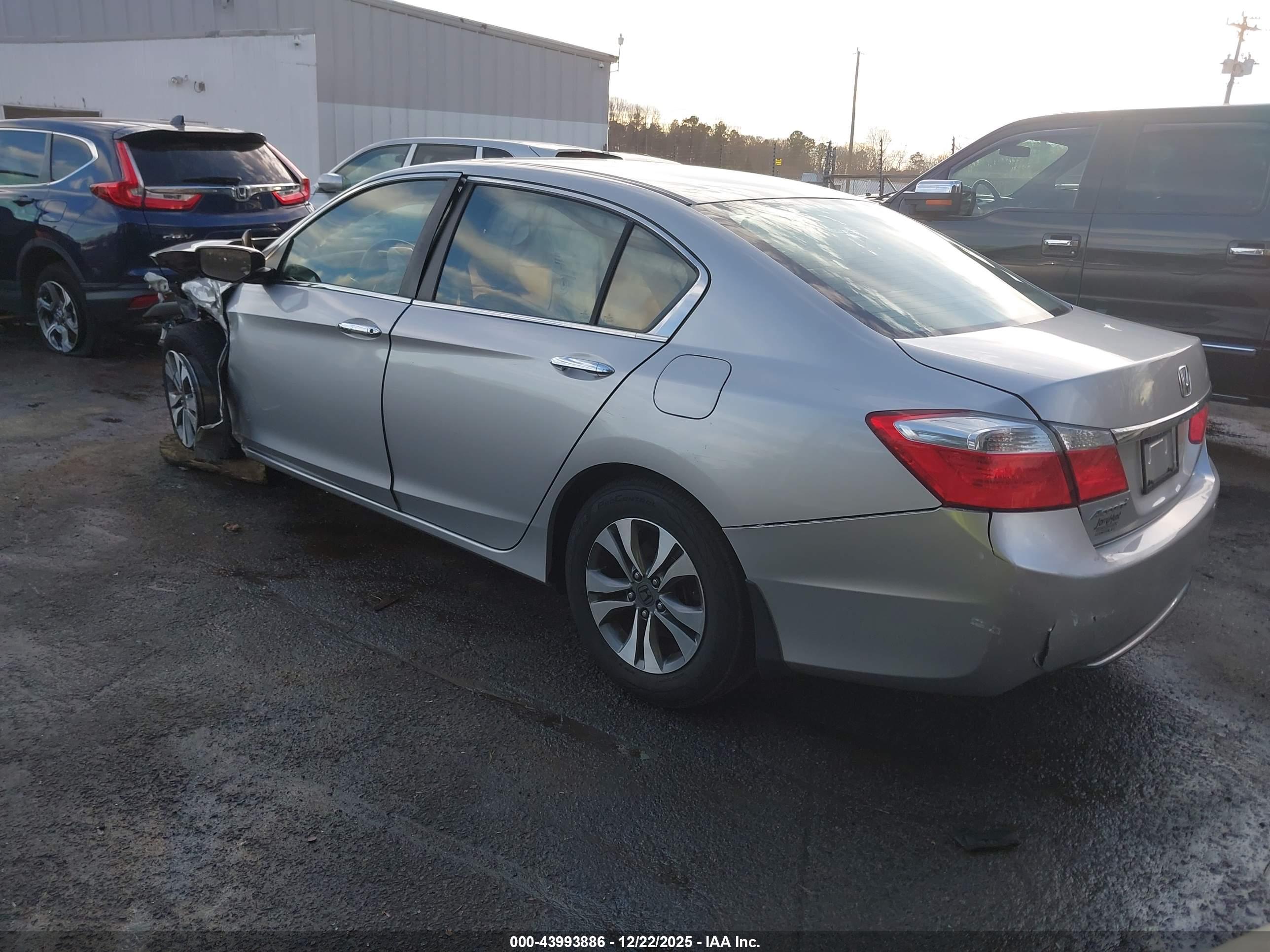 HONDA ACCORD image 3