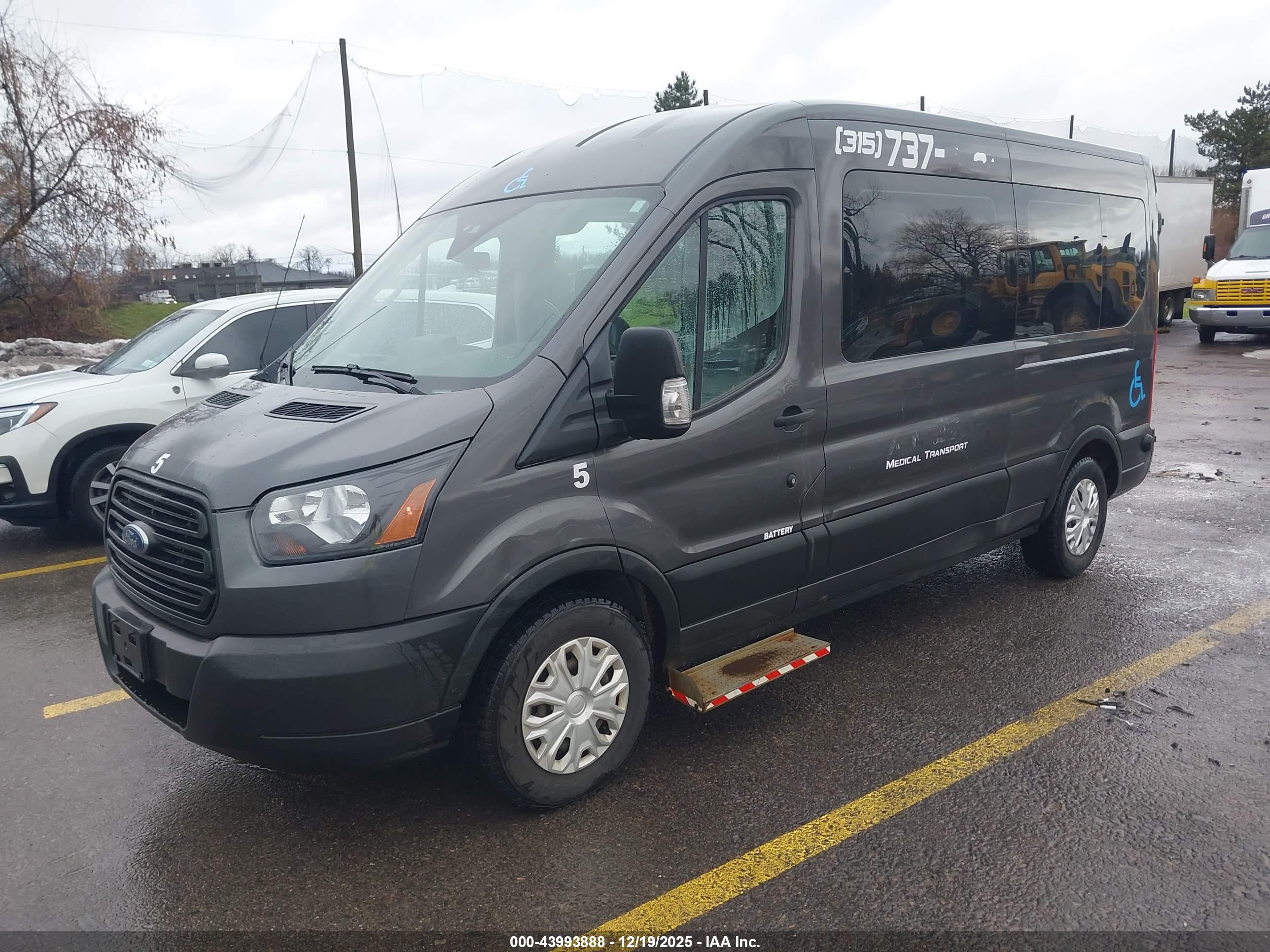 FORD TRANSIT-350 image 2