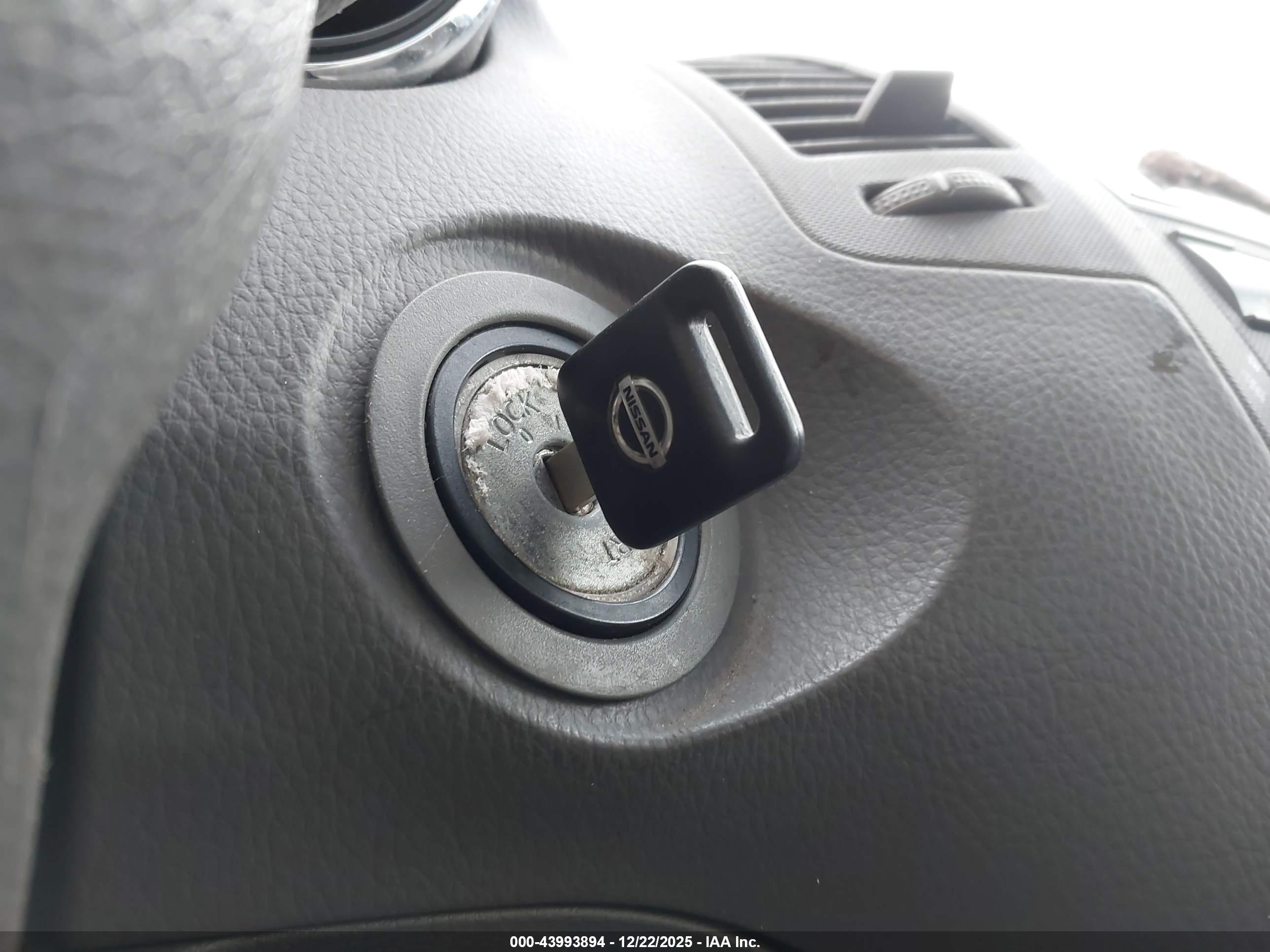NISSAN ALTIMA image 11