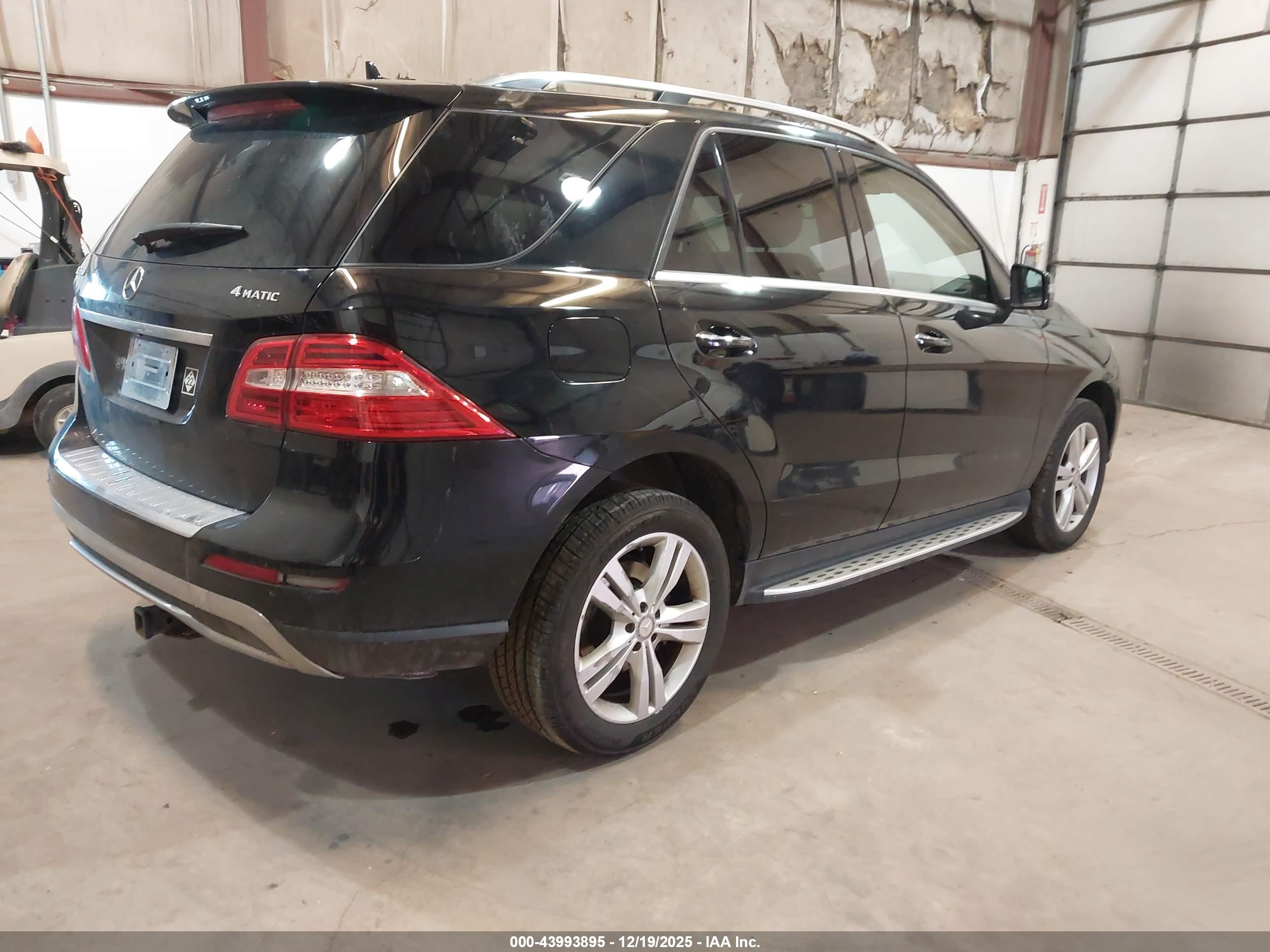 MERCEDES-BENZ ML image 4