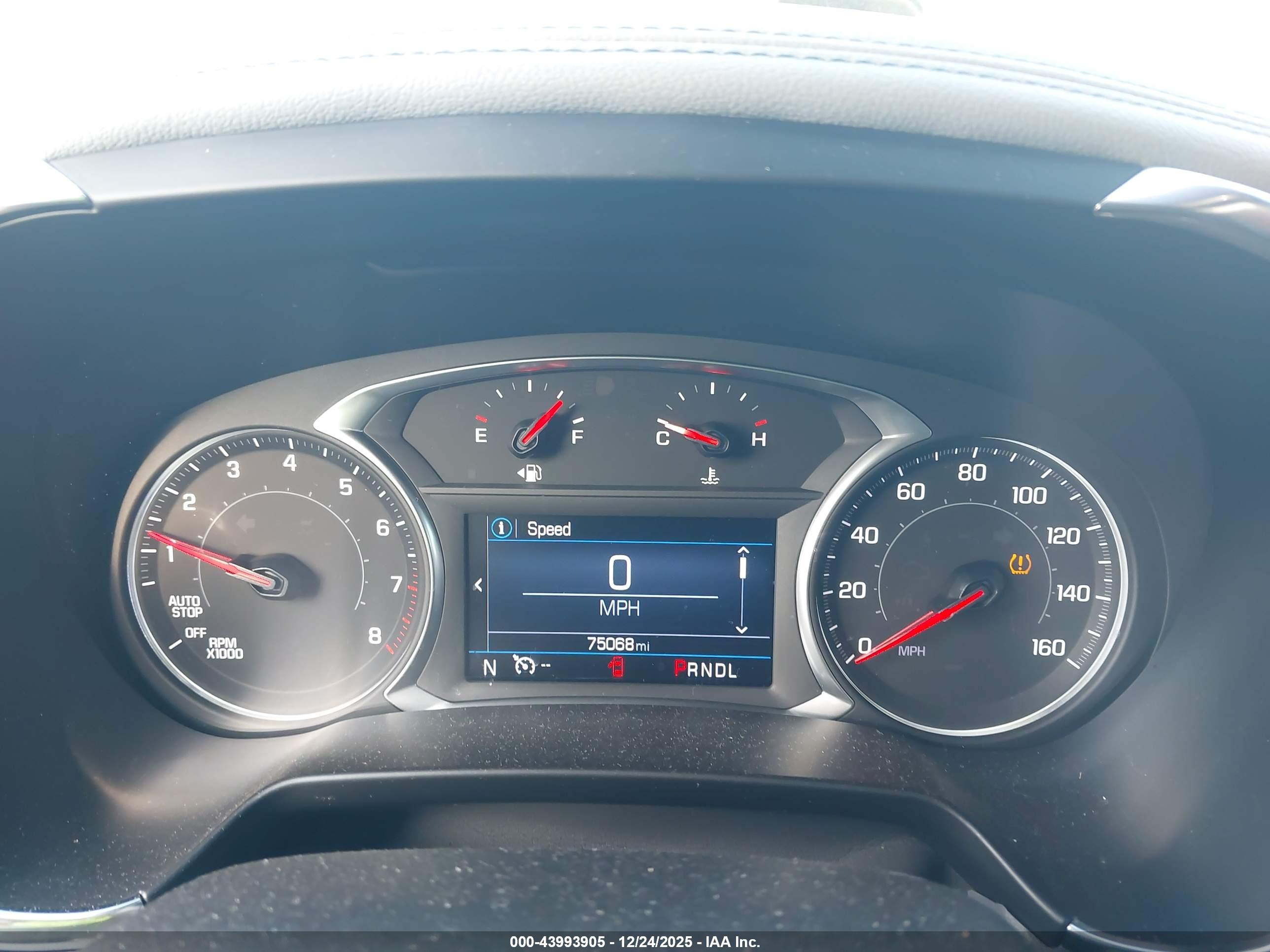 CHEVROLET BLAZER image 7