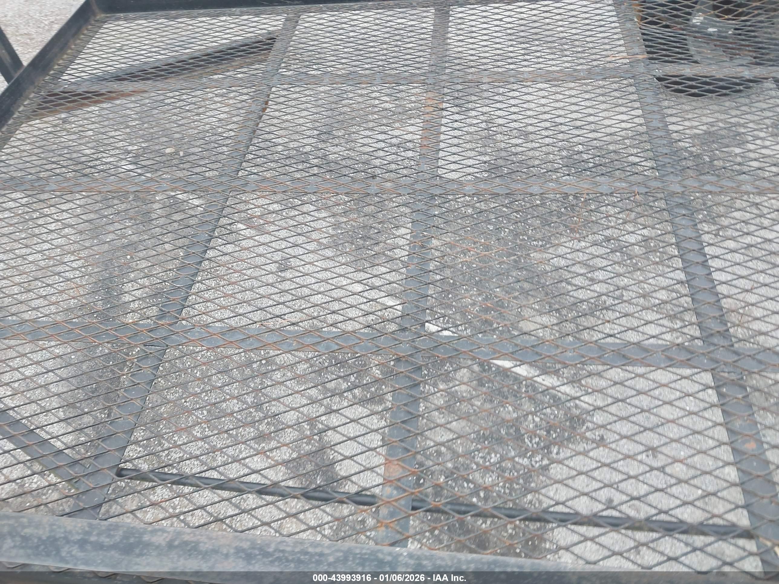 UTILITY TRAILER image 10