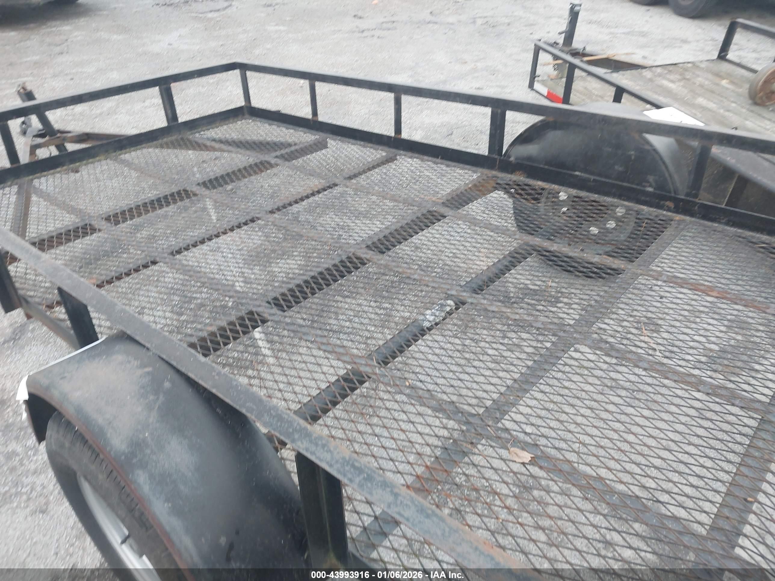 UTILITY TRAILER image 5