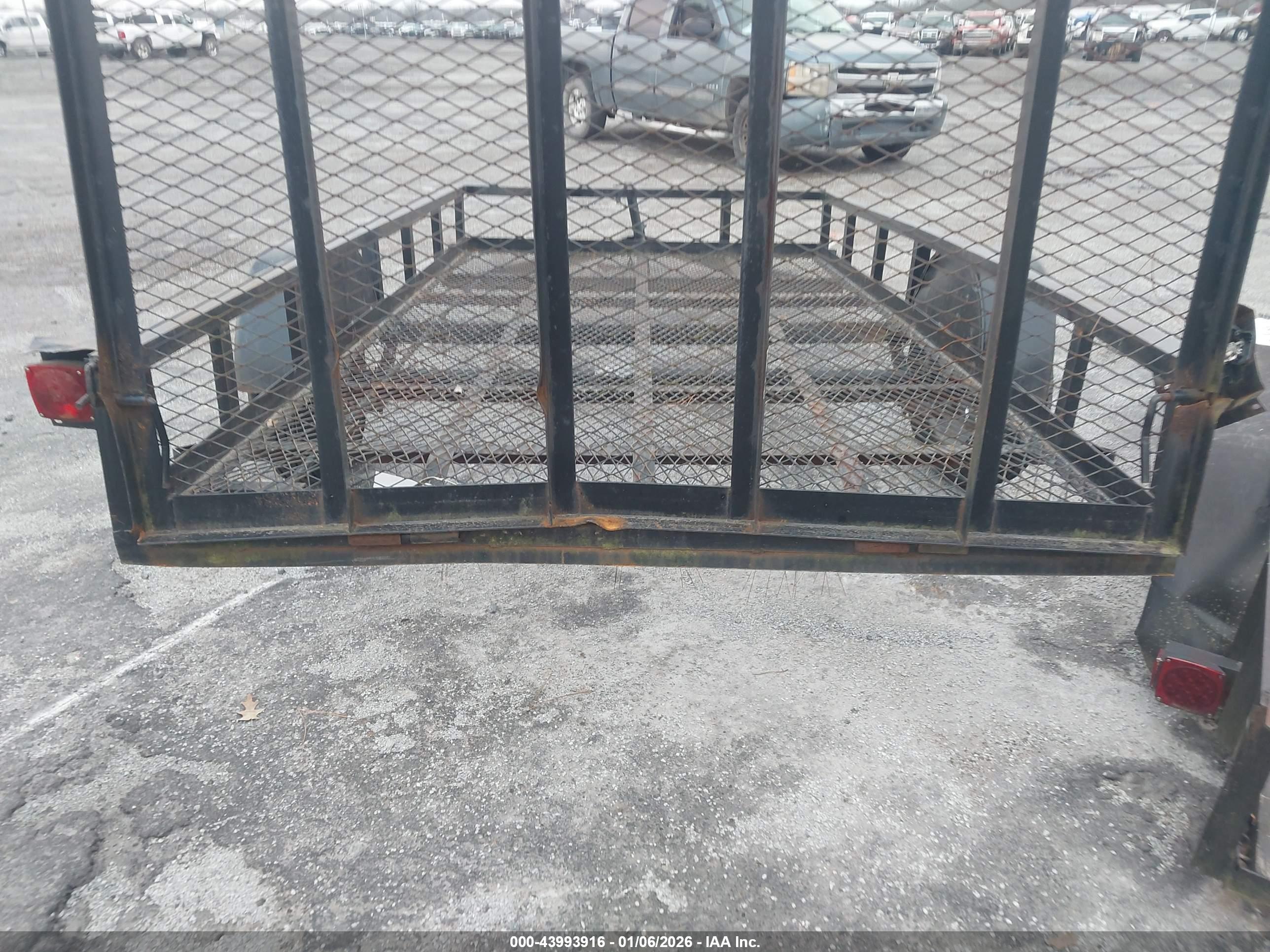 UTILITY TRAILER image 8