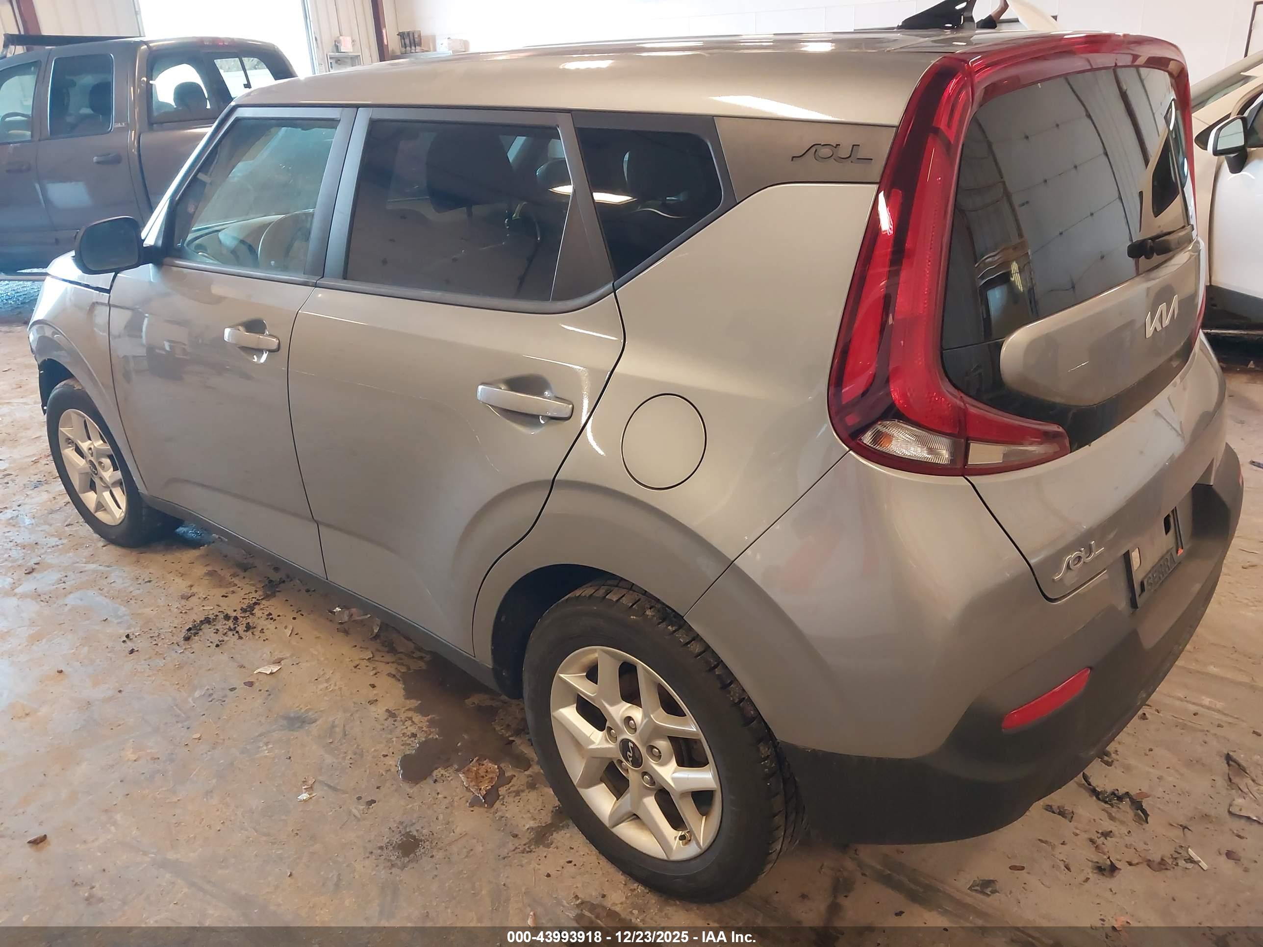 KIA SOUL image 3