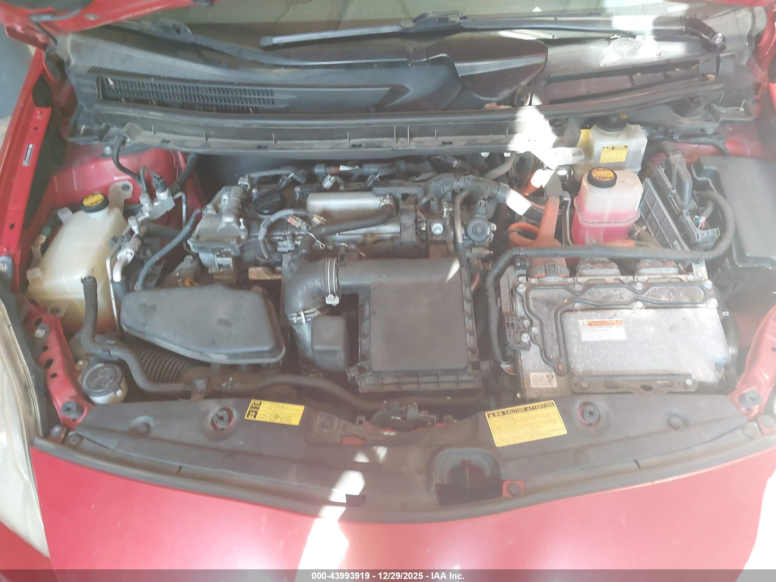 TOYOTA PRIUS image 10