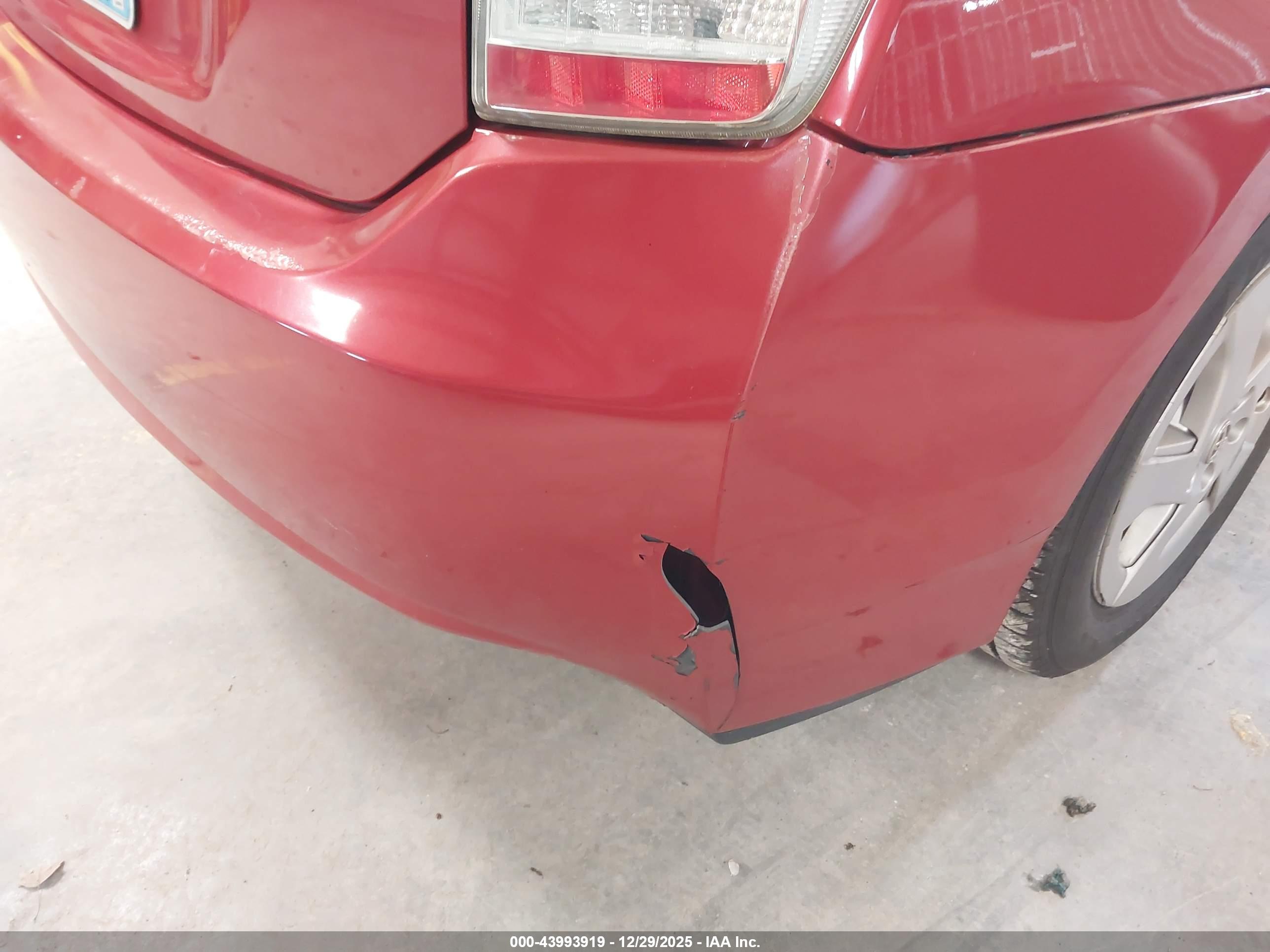 TOYOTA PRIUS image 6