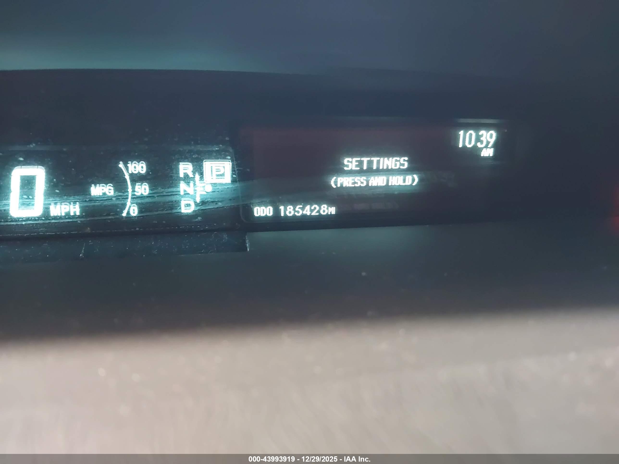 TOYOTA PRIUS image 7