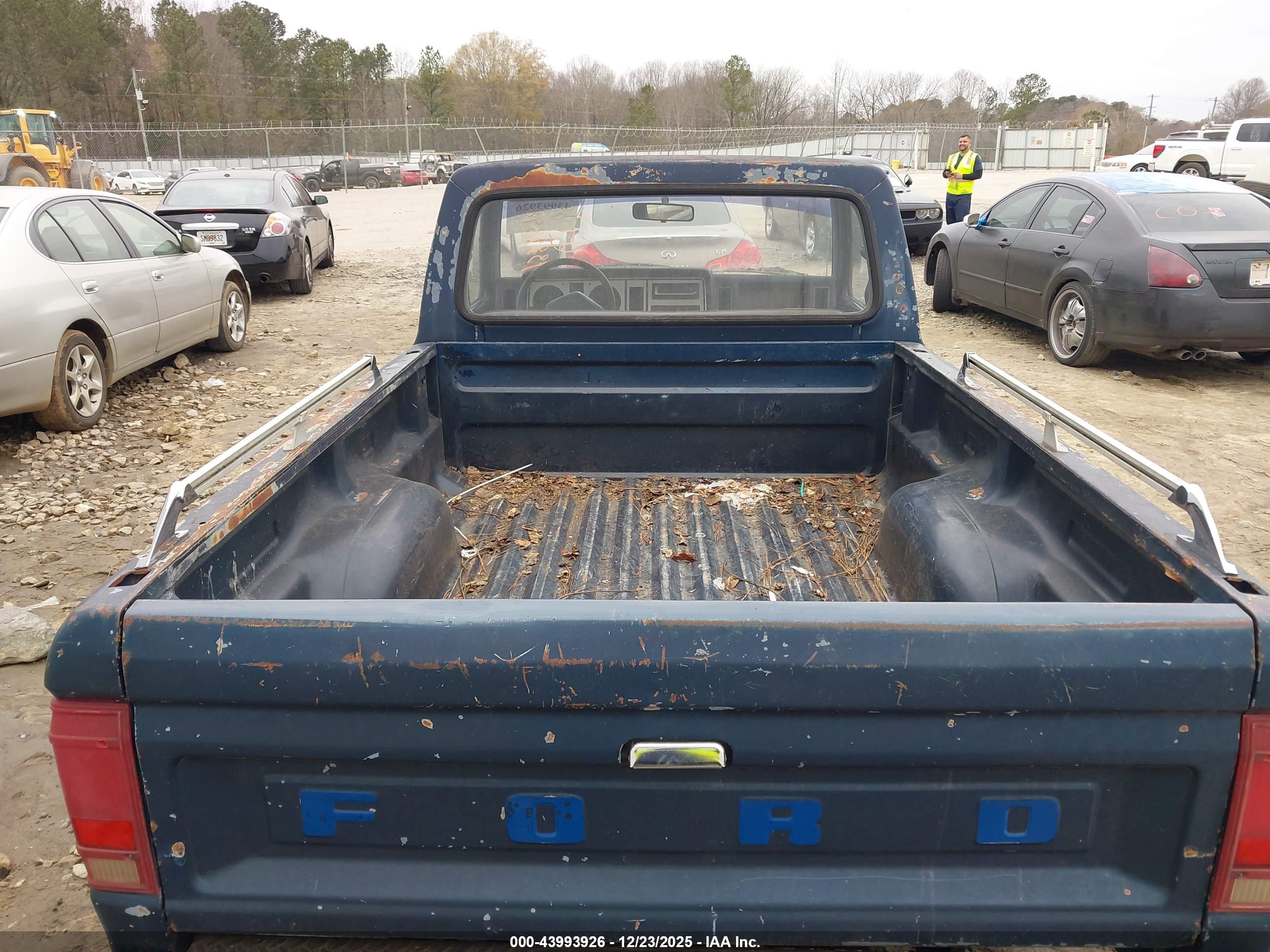 FORD RANGER image 8