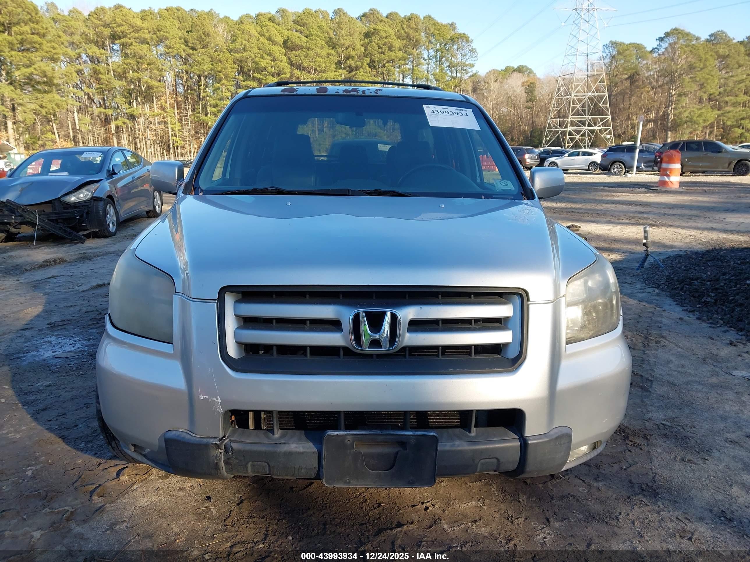 HONDA PILOT image 6