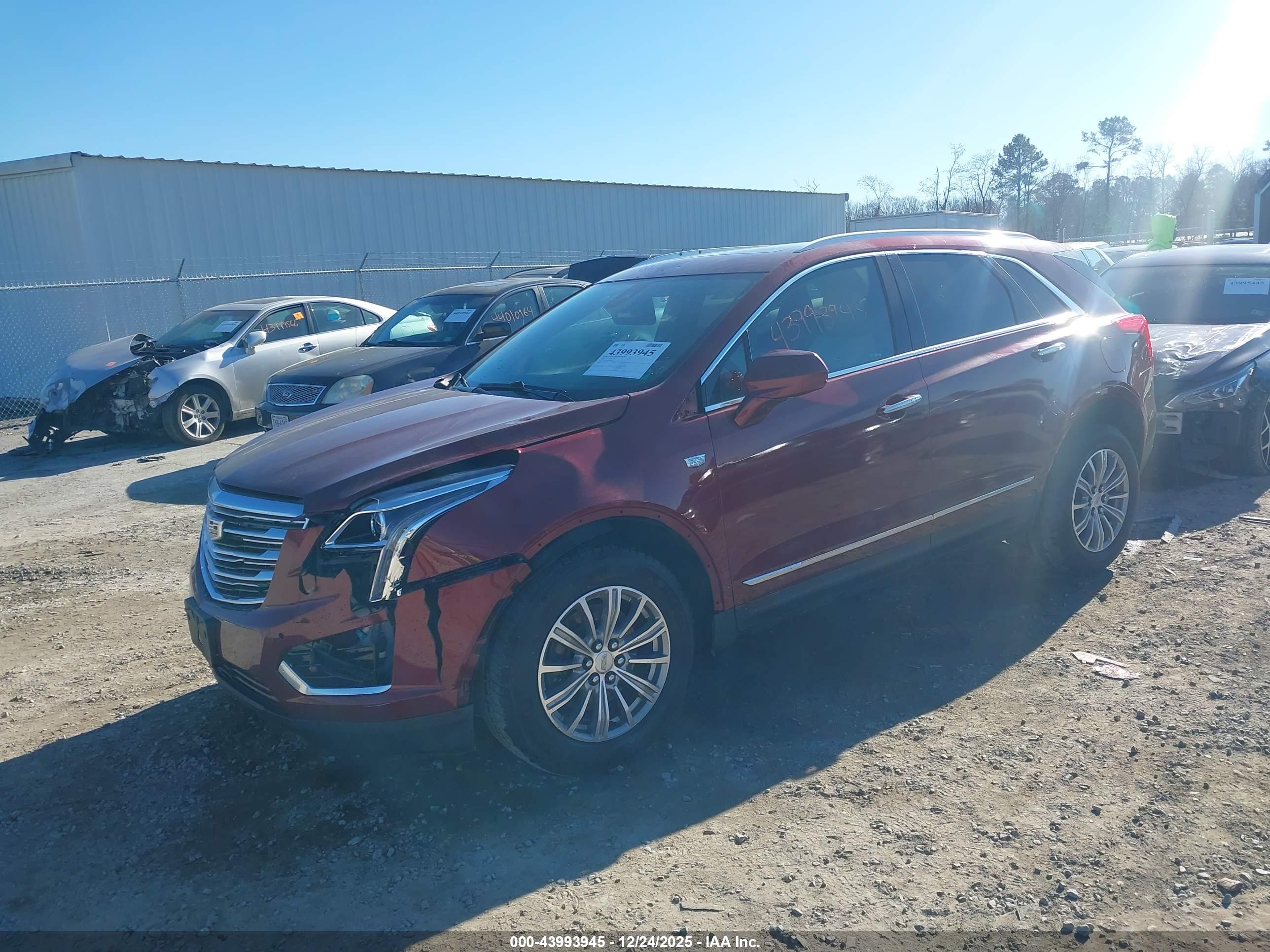 CADILLAC XT5 image 2