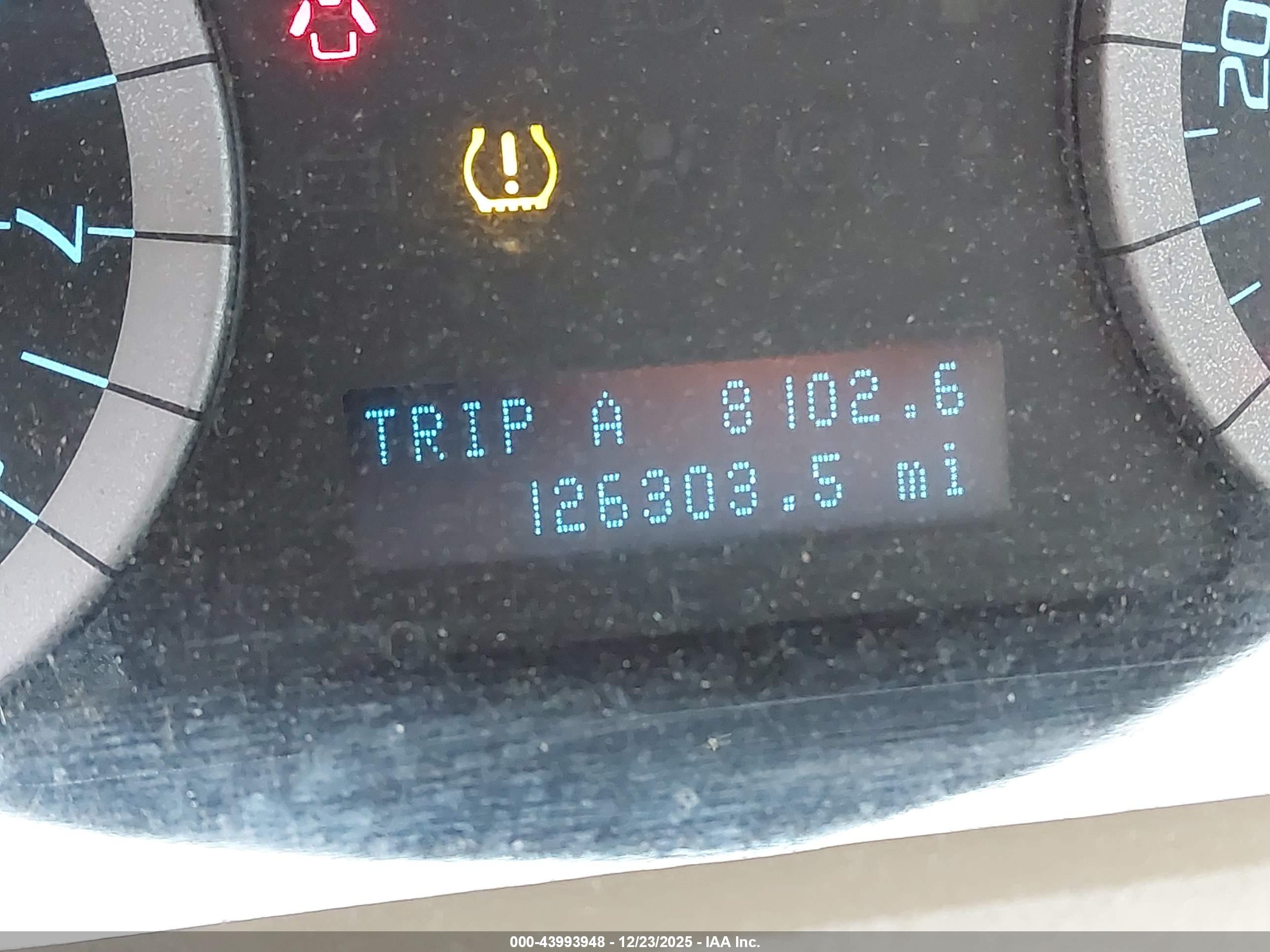 FORD ESCAPE image 7