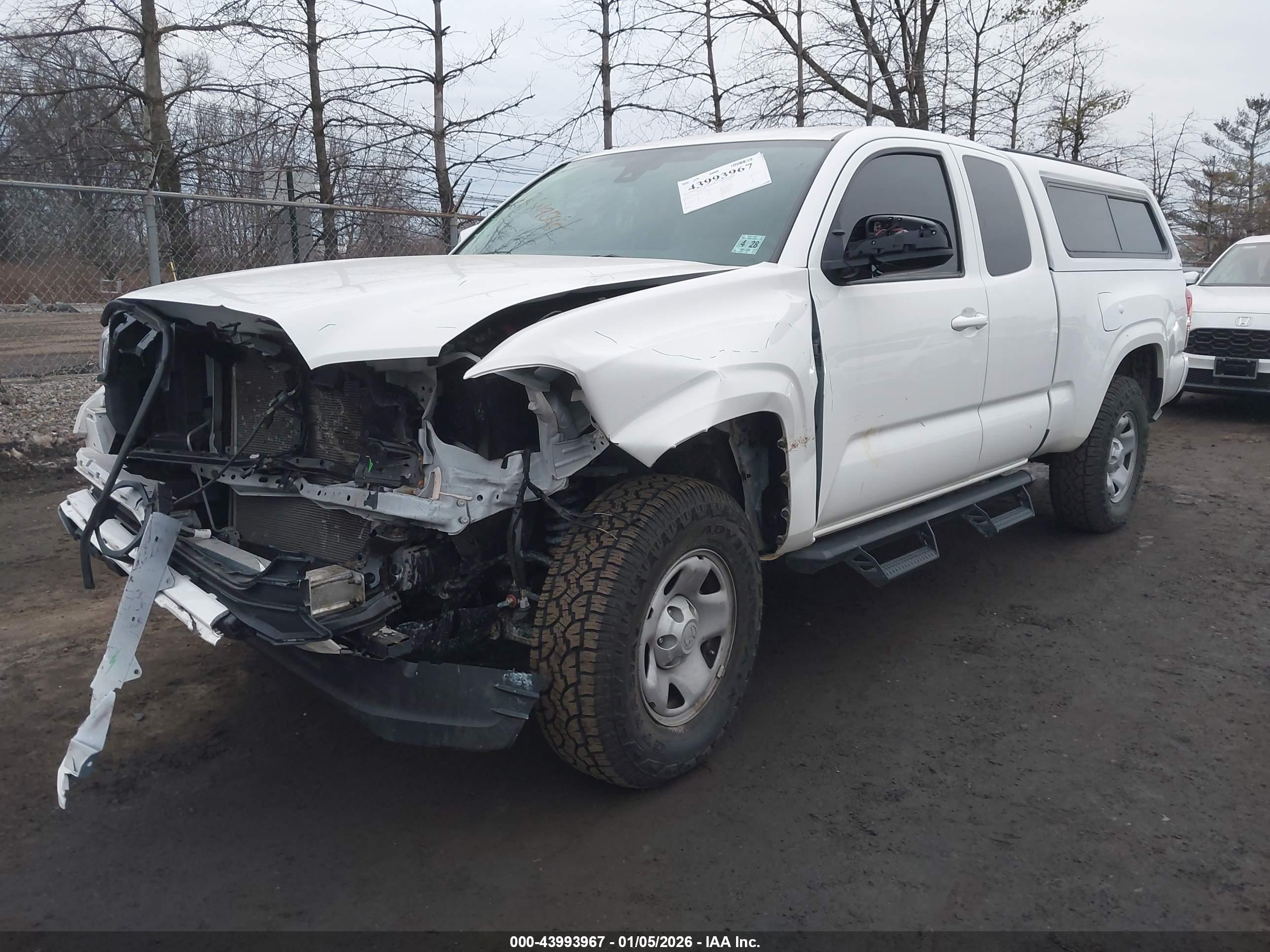 TOYOTA TACOMA image 2