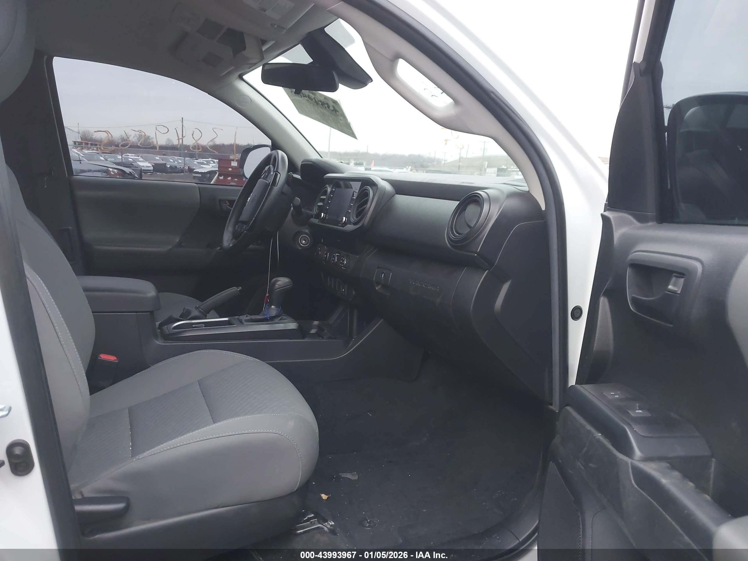 TOYOTA TACOMA image 5