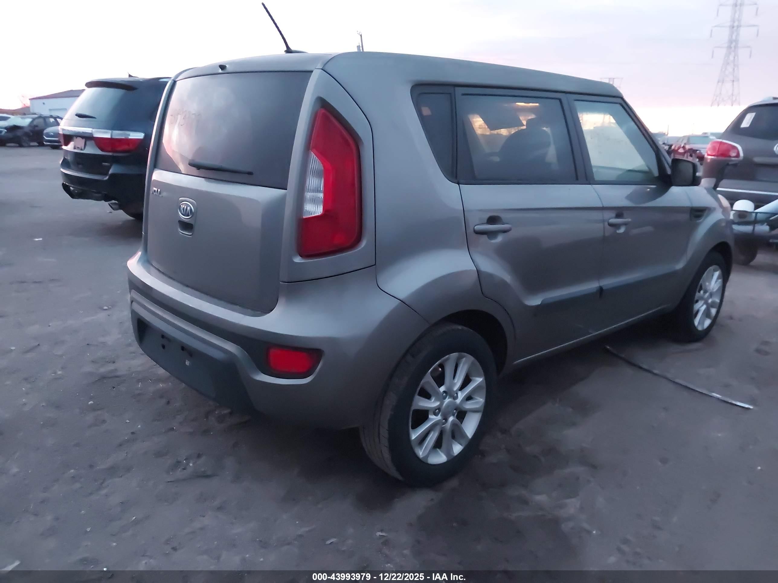 KIA SOUL image 4