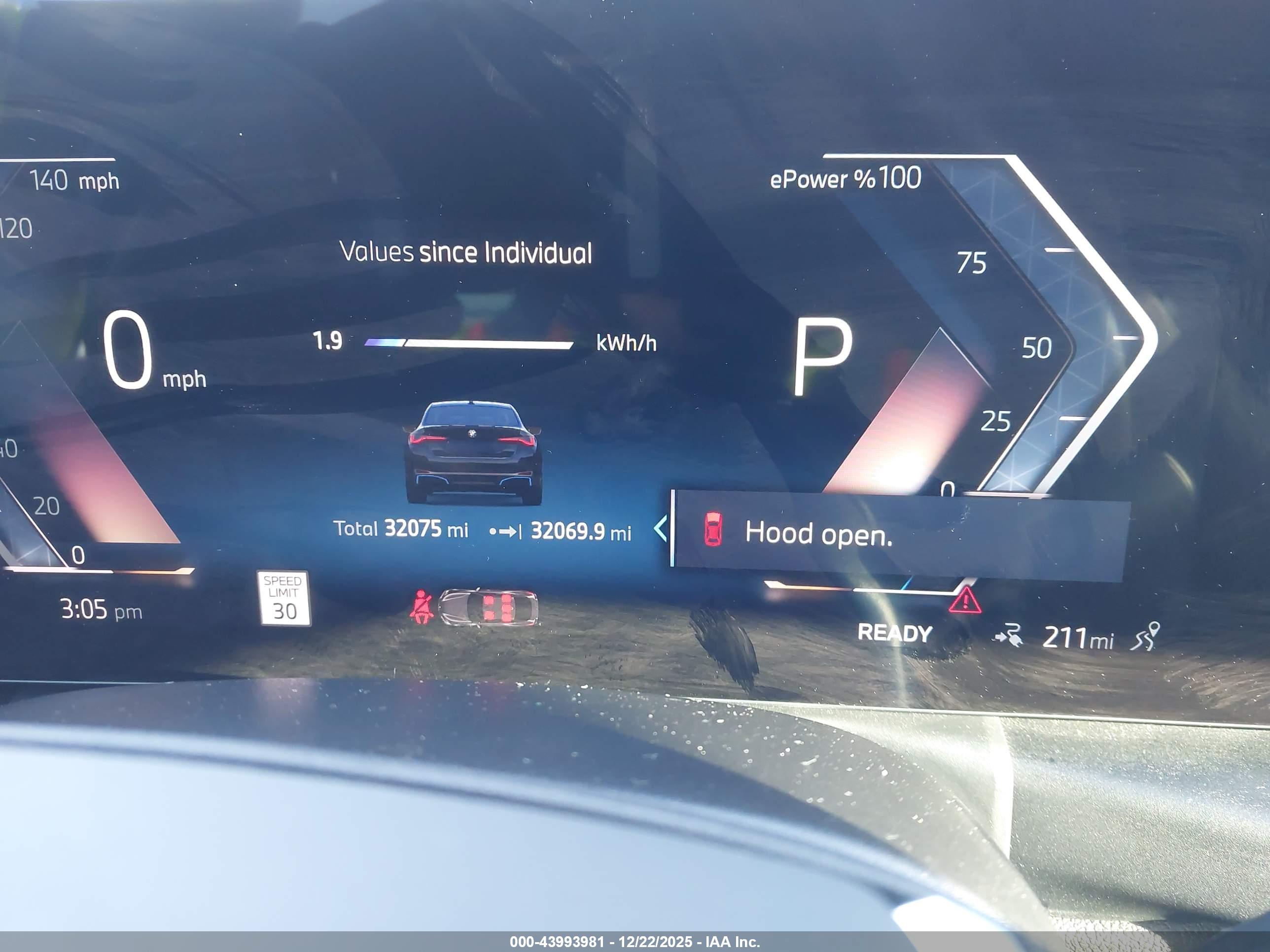 BMW I4 image 7