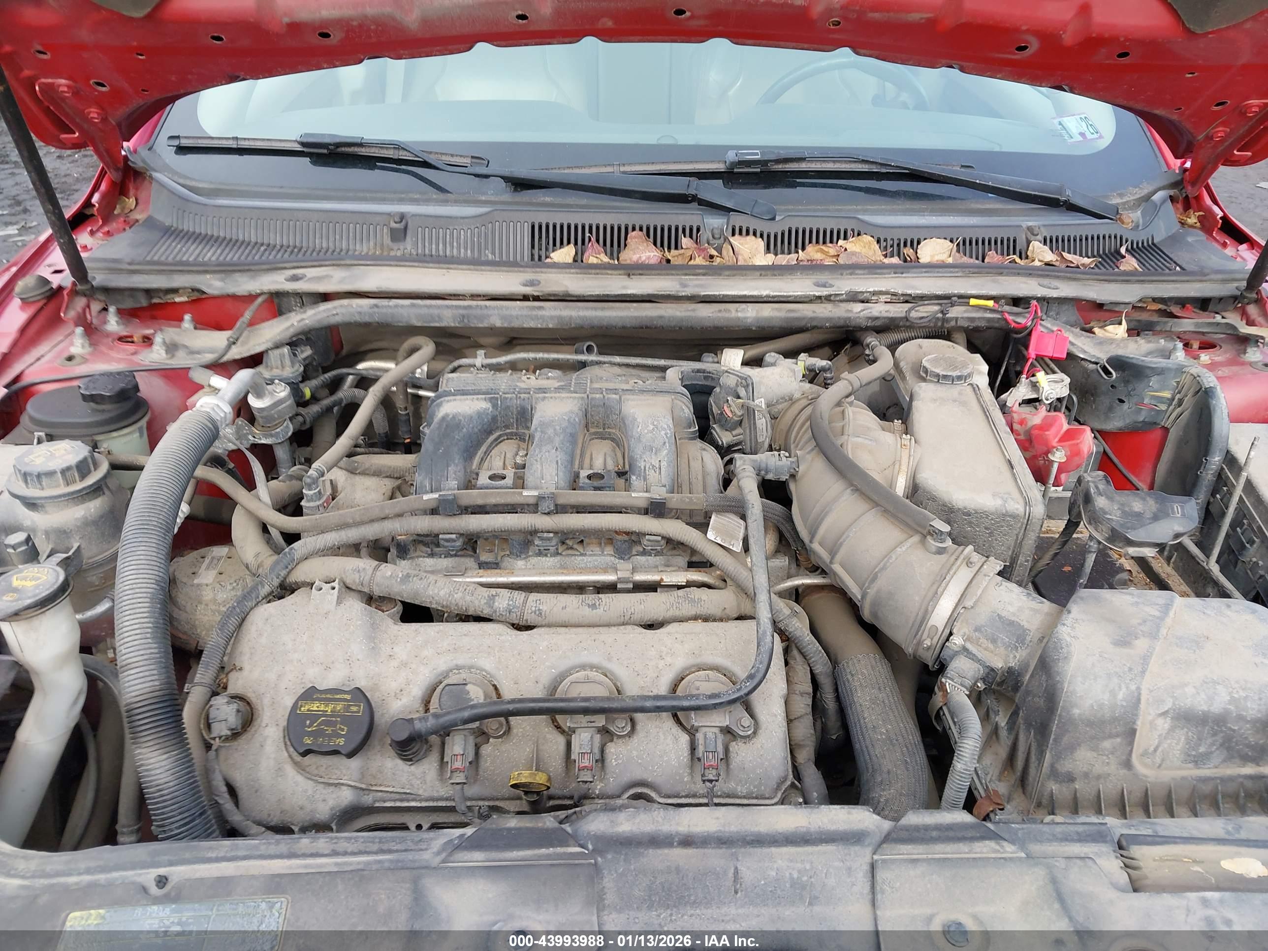 FORD TAURUS image 10