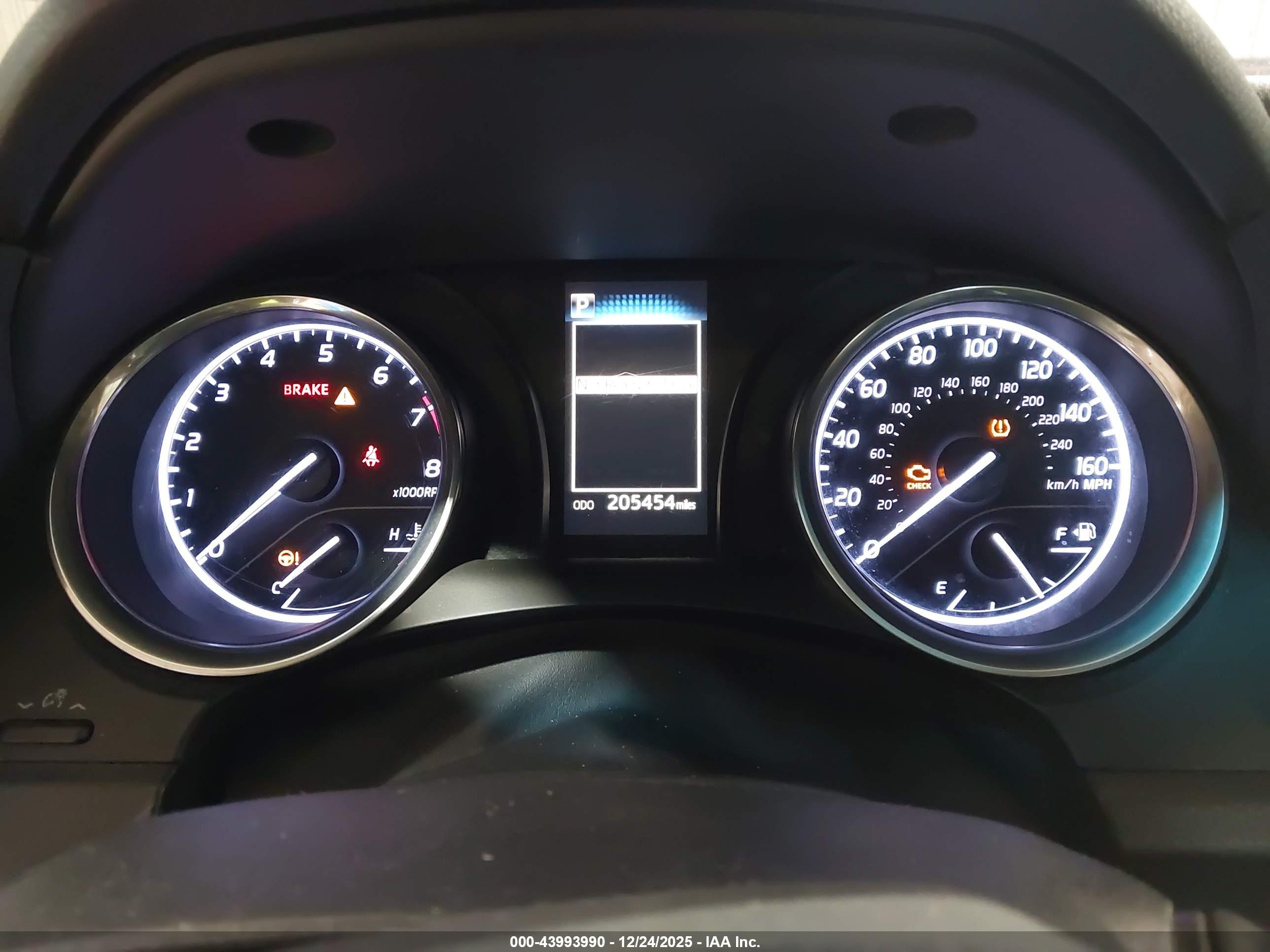 TOYOTA CAMRY image 7