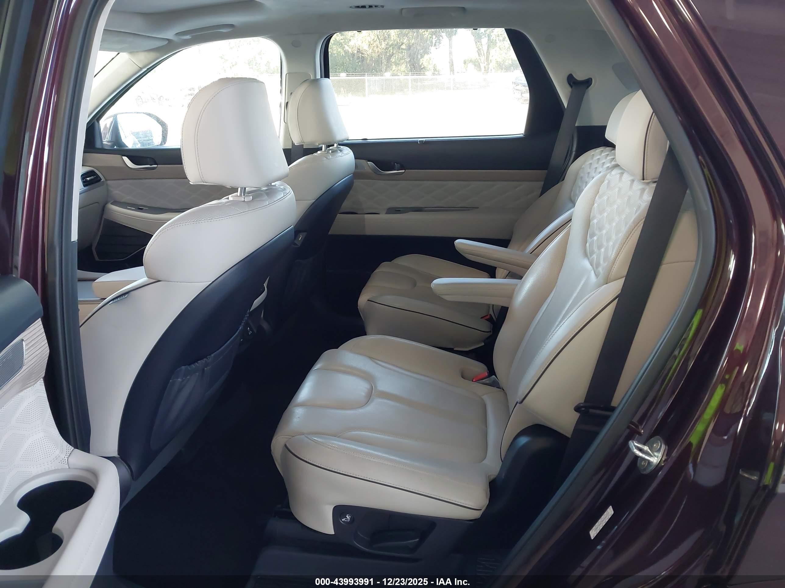 HYUNDAI PALISADE image 8