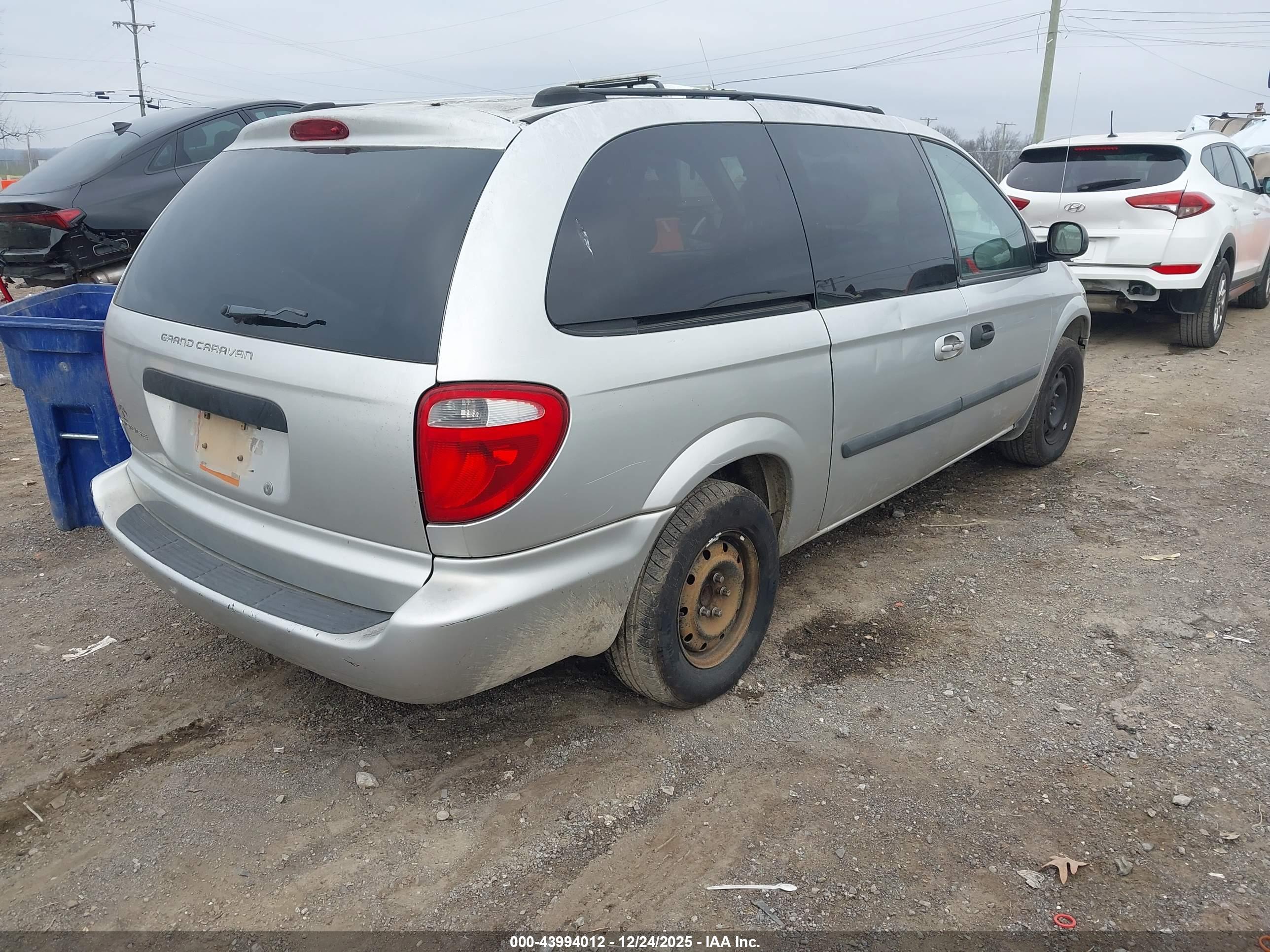 DODGE GRAND image 4