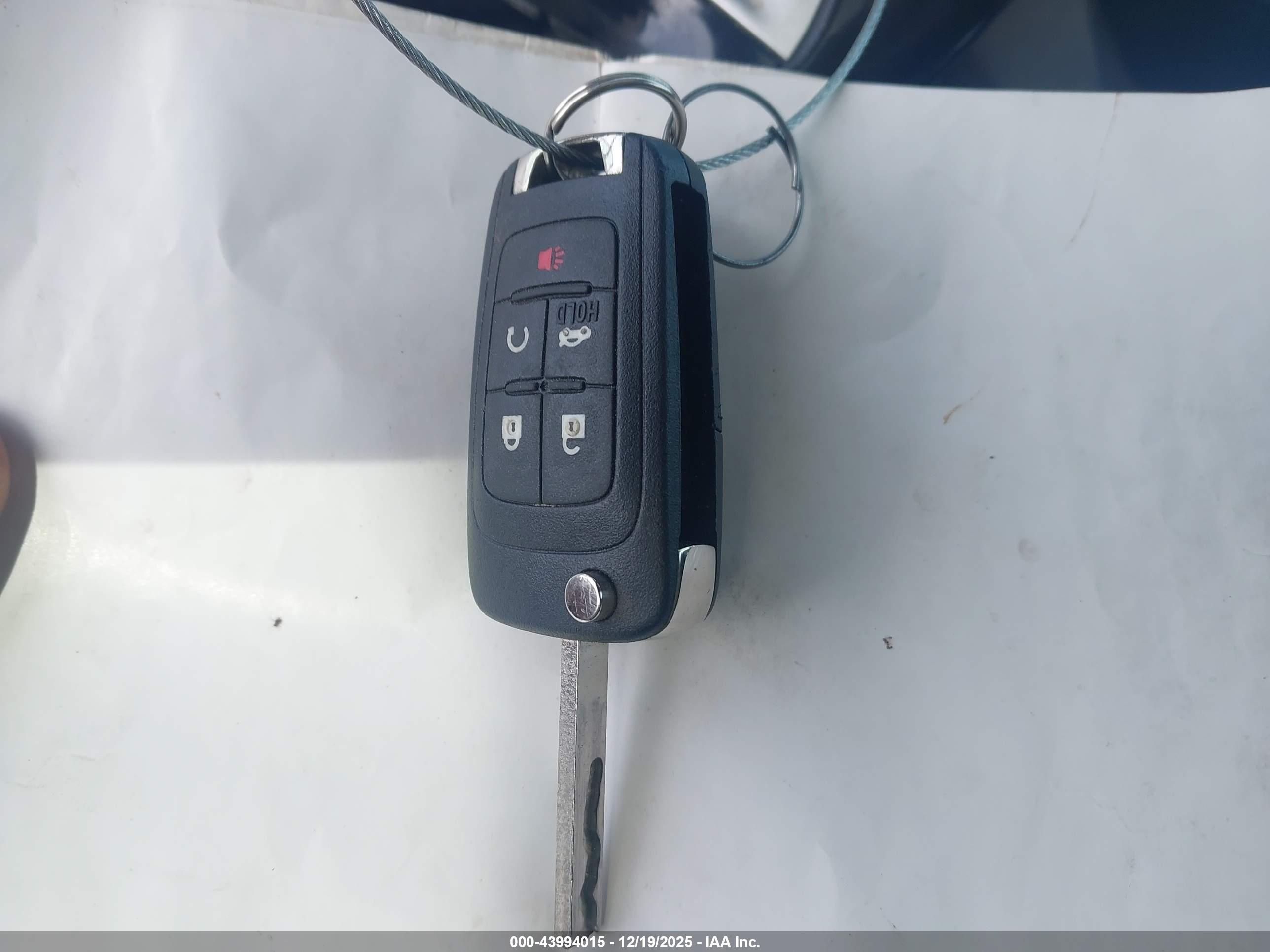 CHEVROLET EQUINOX image 11