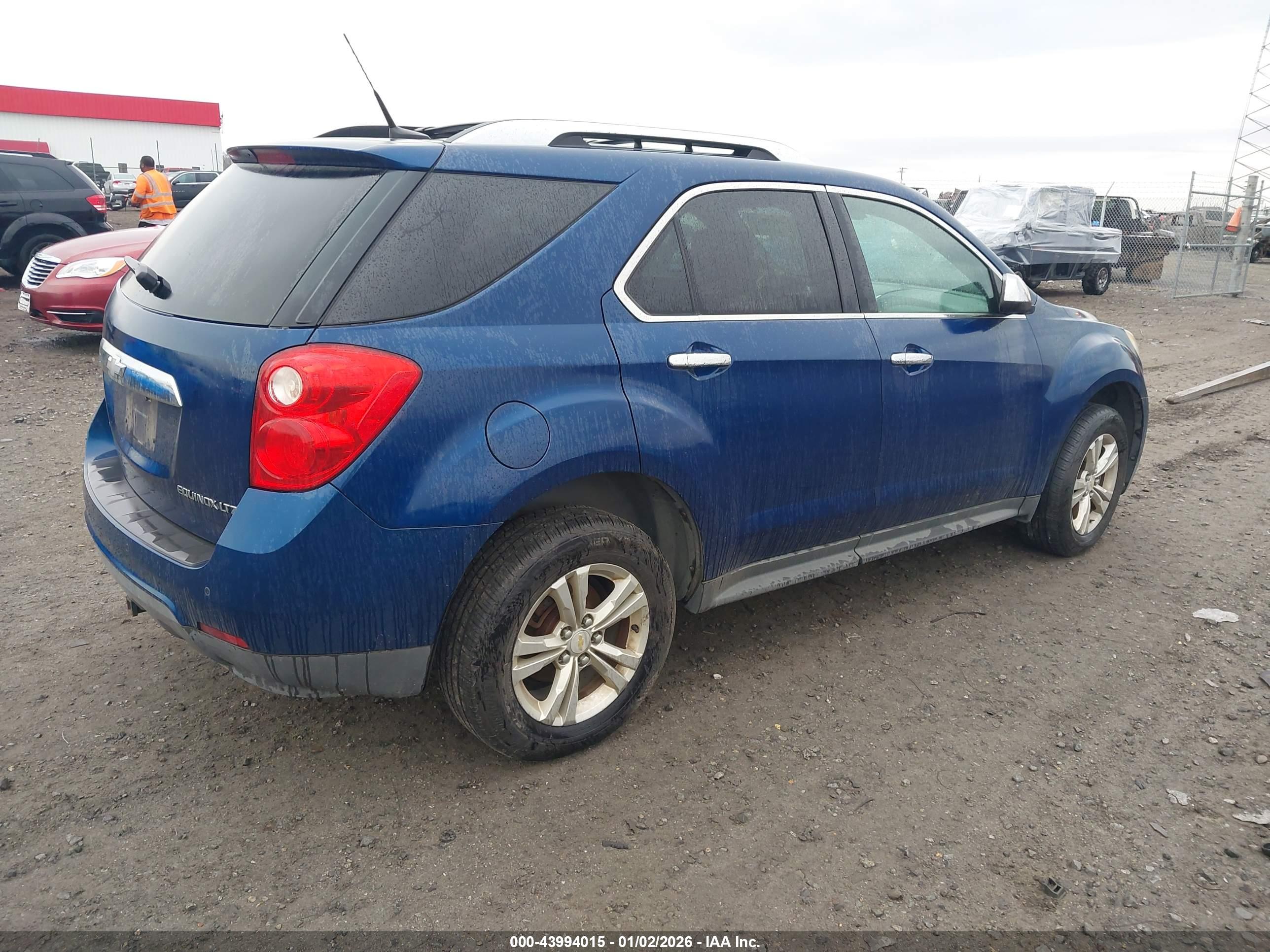 CHEVROLET EQUINOX image 4