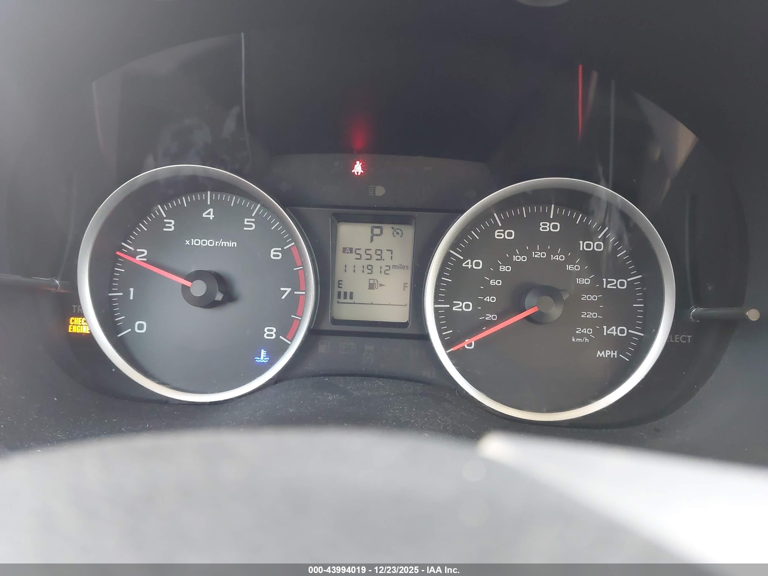 SUBARU FORESTER image 7