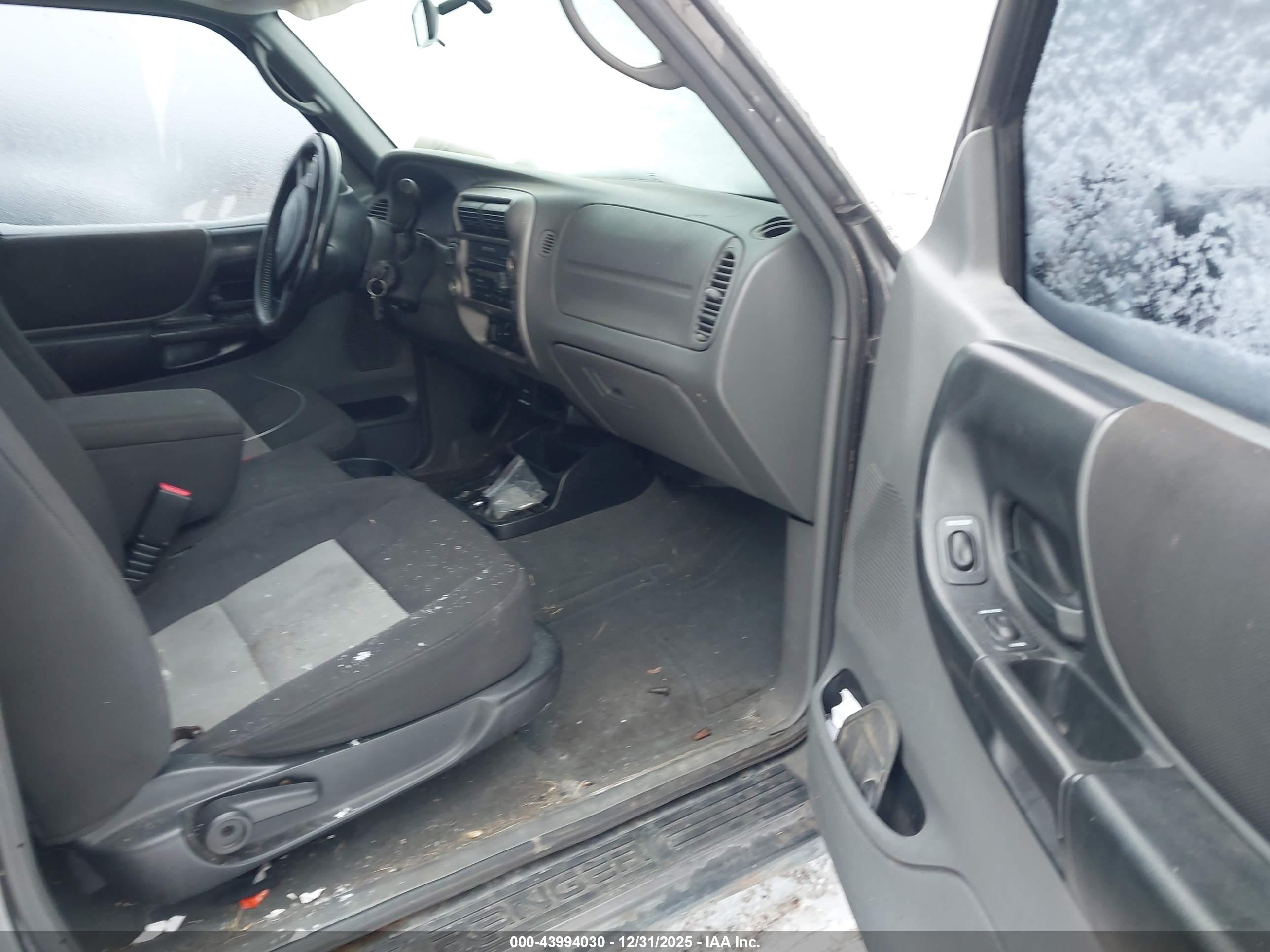 FORD RANGER image 5