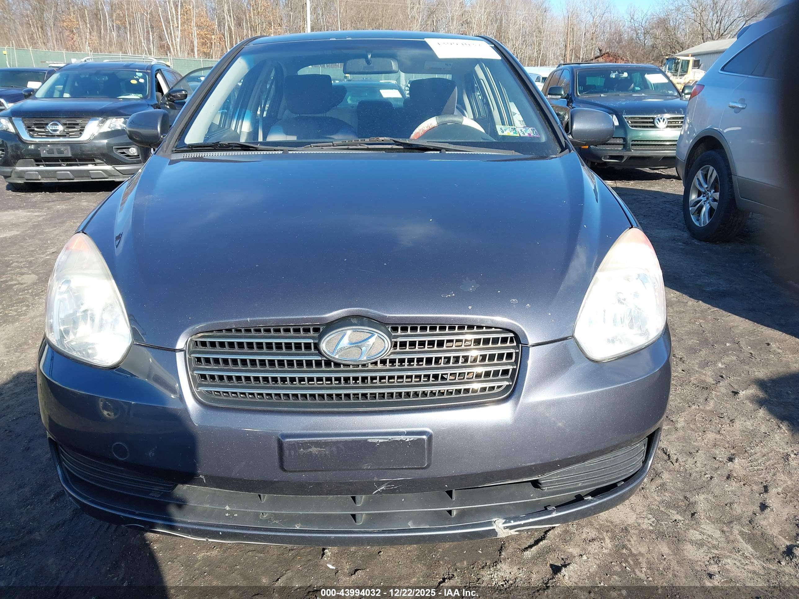 HYUNDAI ACCENT image 6