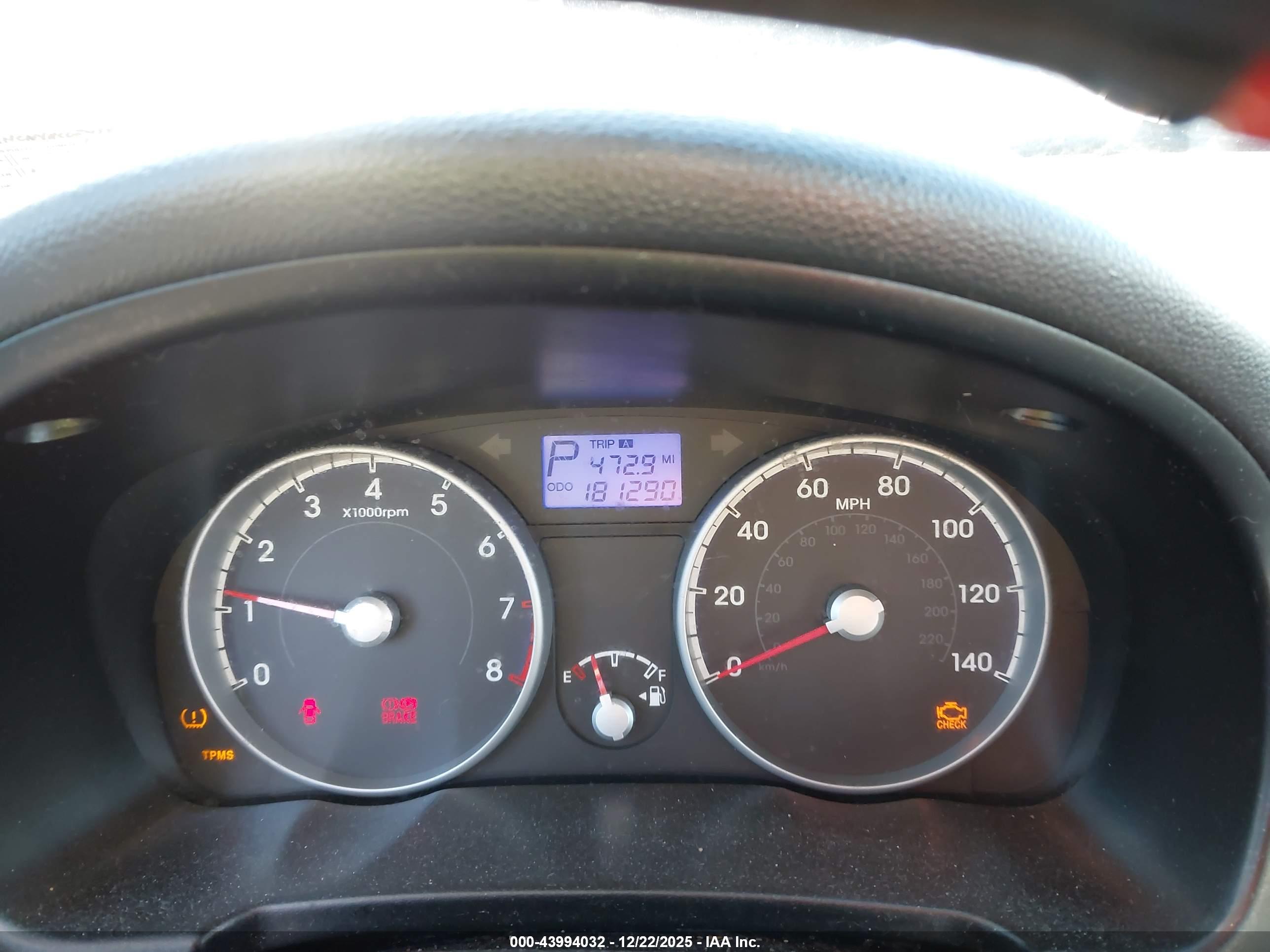HYUNDAI ACCENT image 7