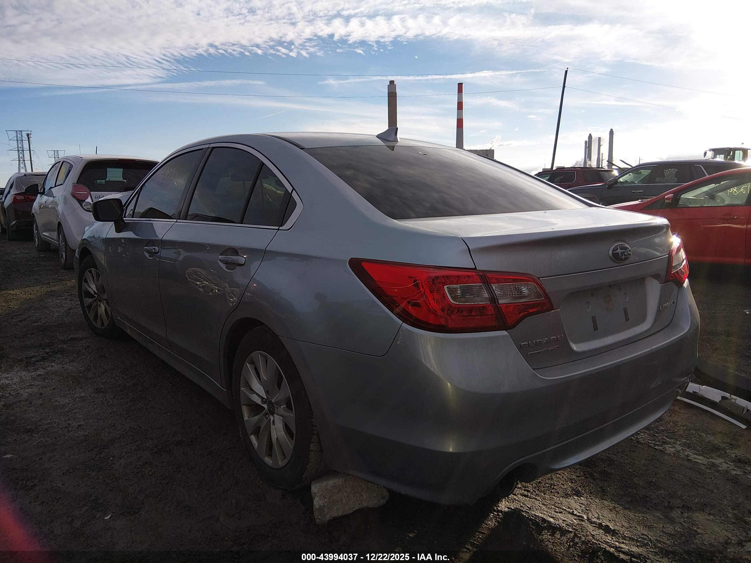 SUBARU LEGACY image 3