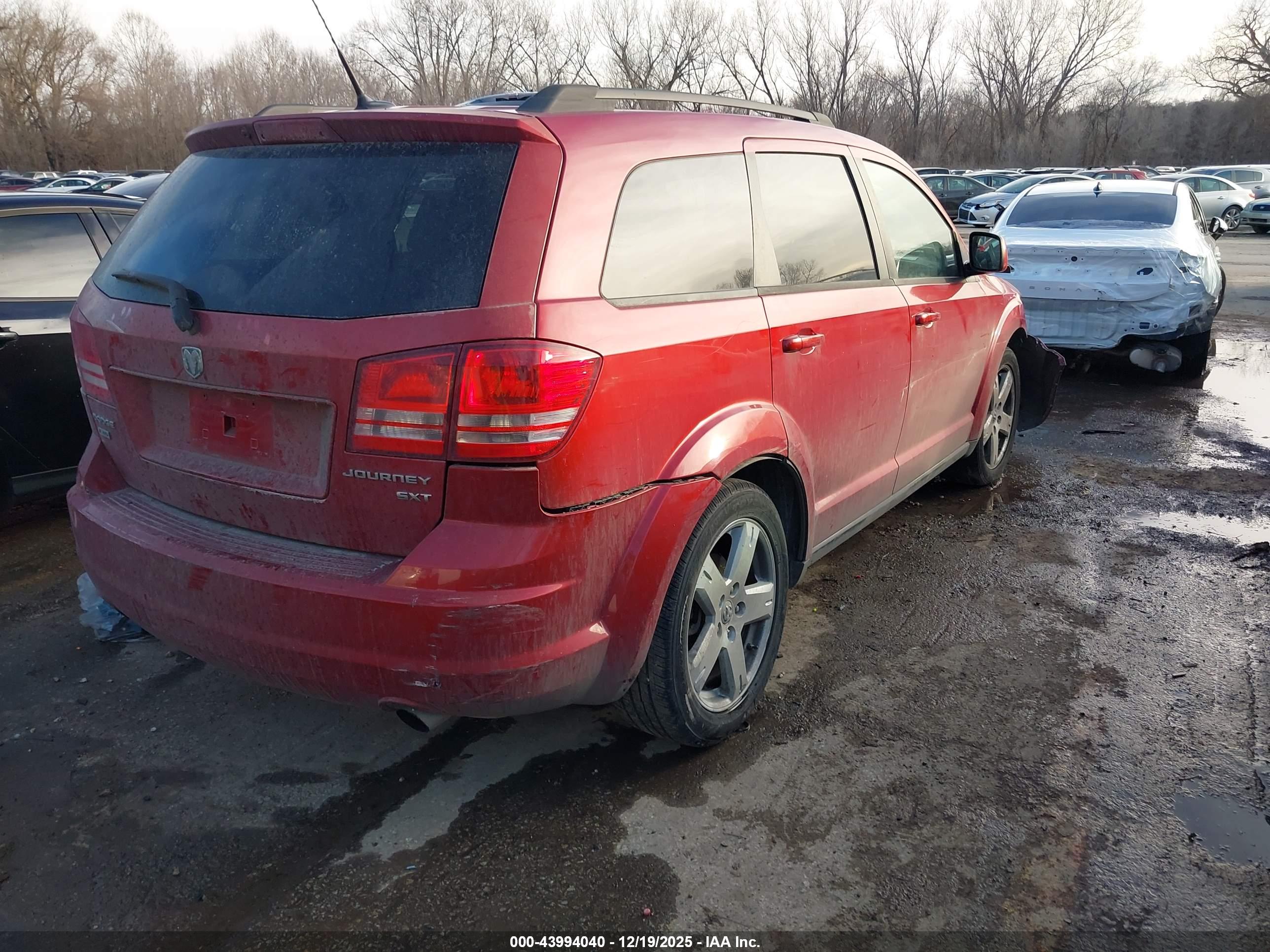 DODGE JOURNEY image 4