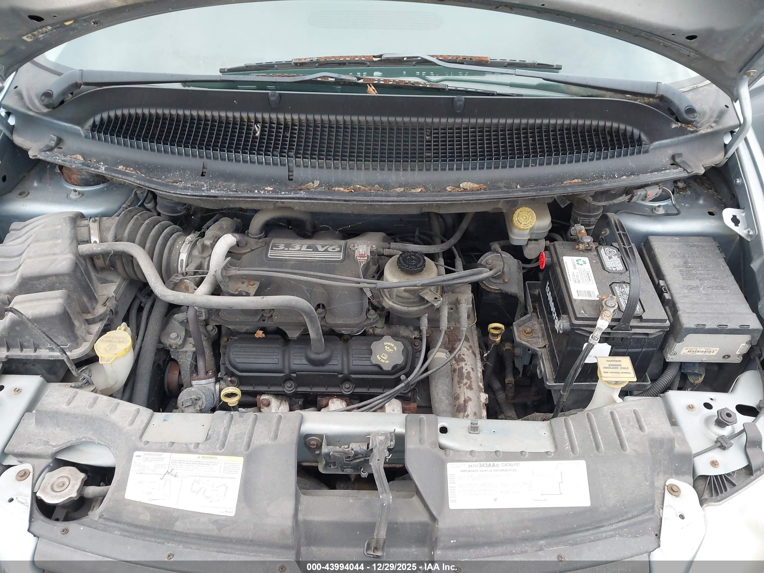 DODGE CARAVAN image 10
