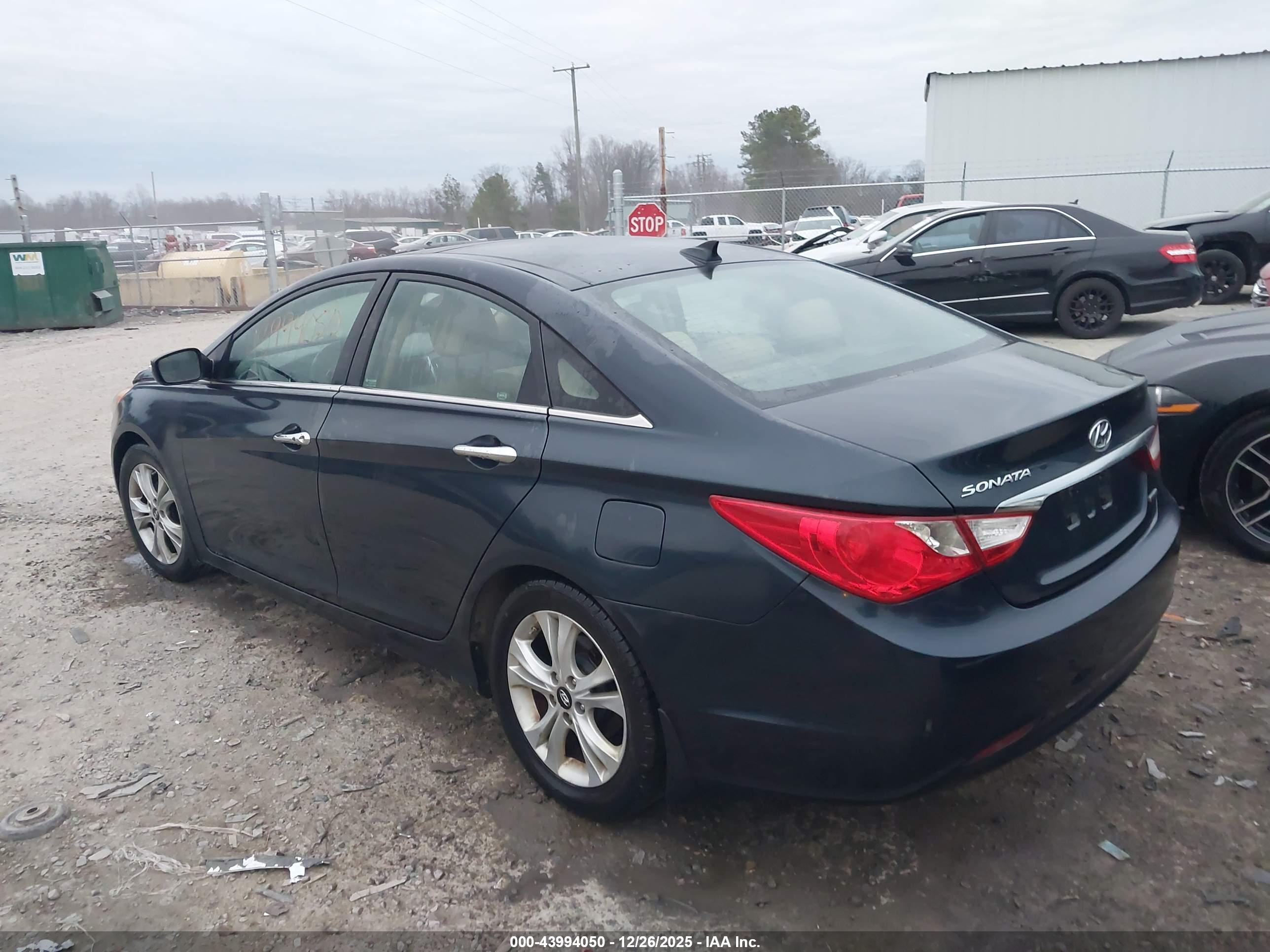 HYUNDAI SONATA image 3