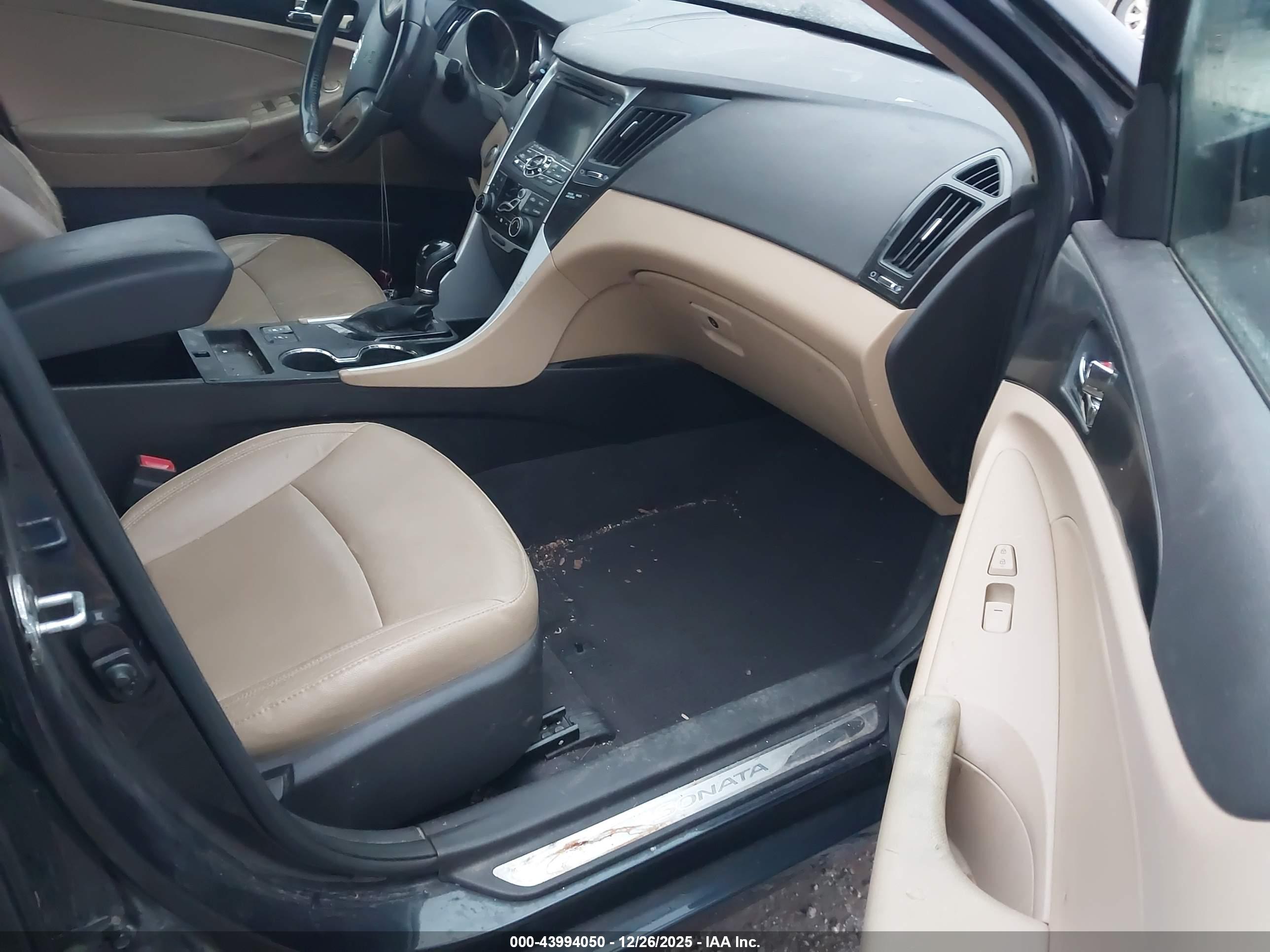HYUNDAI SONATA image 5