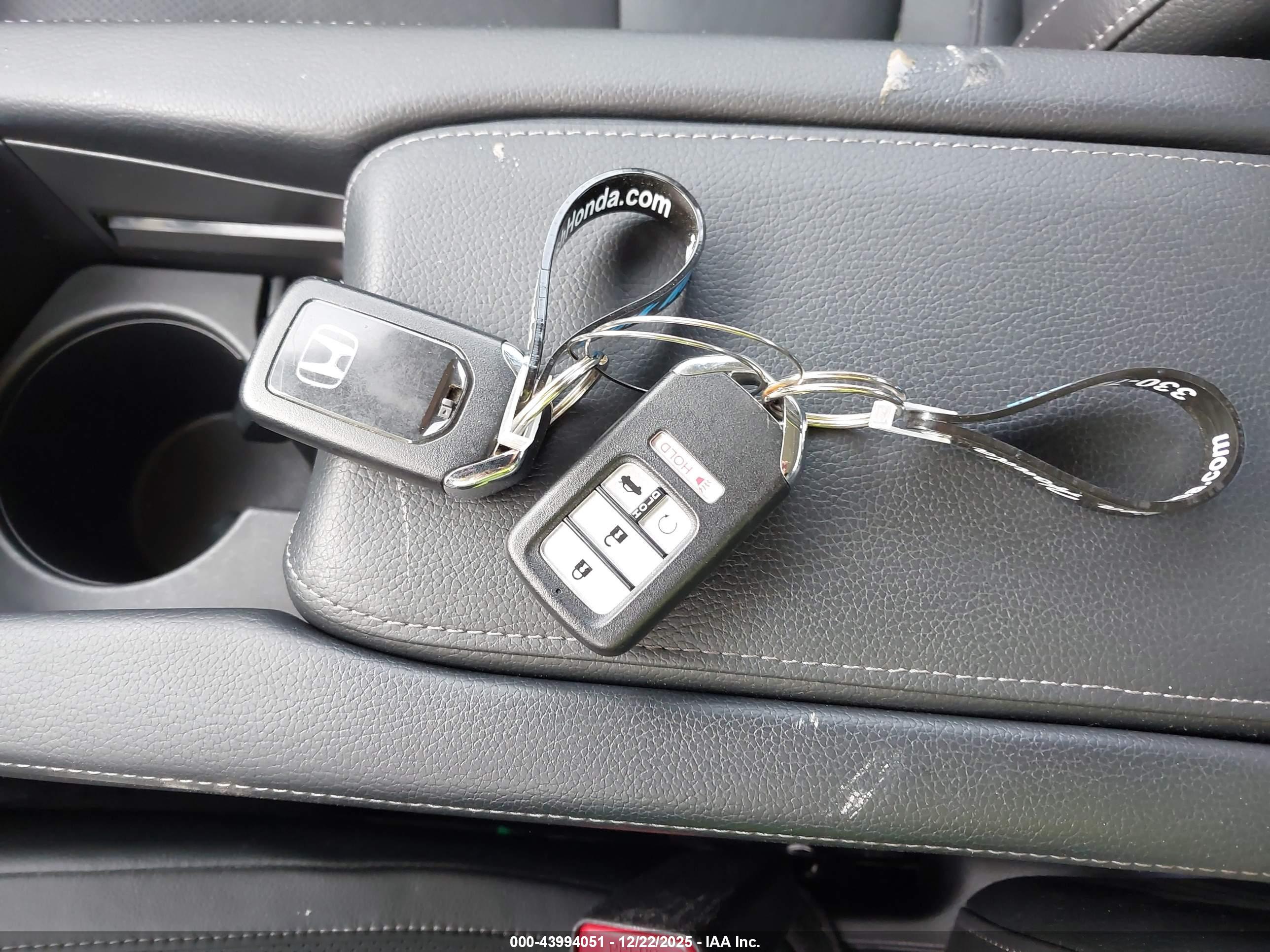 HONDA CIVIC image 11