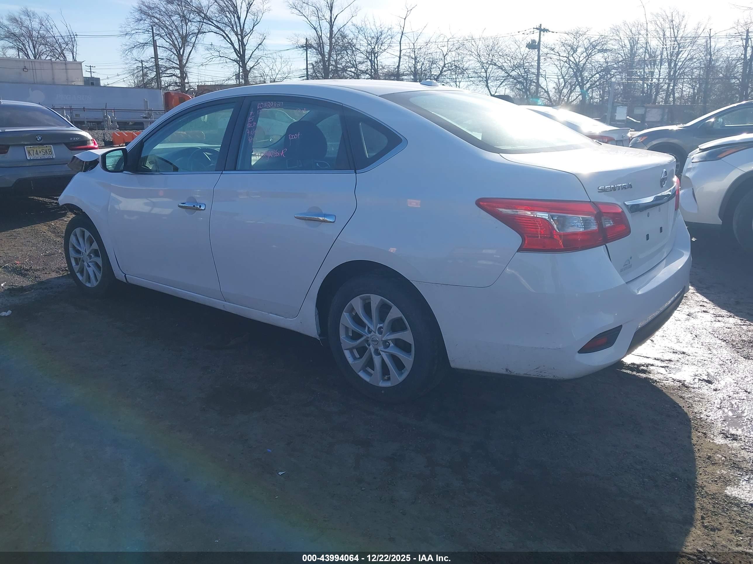 NISSAN SENTRA image 3