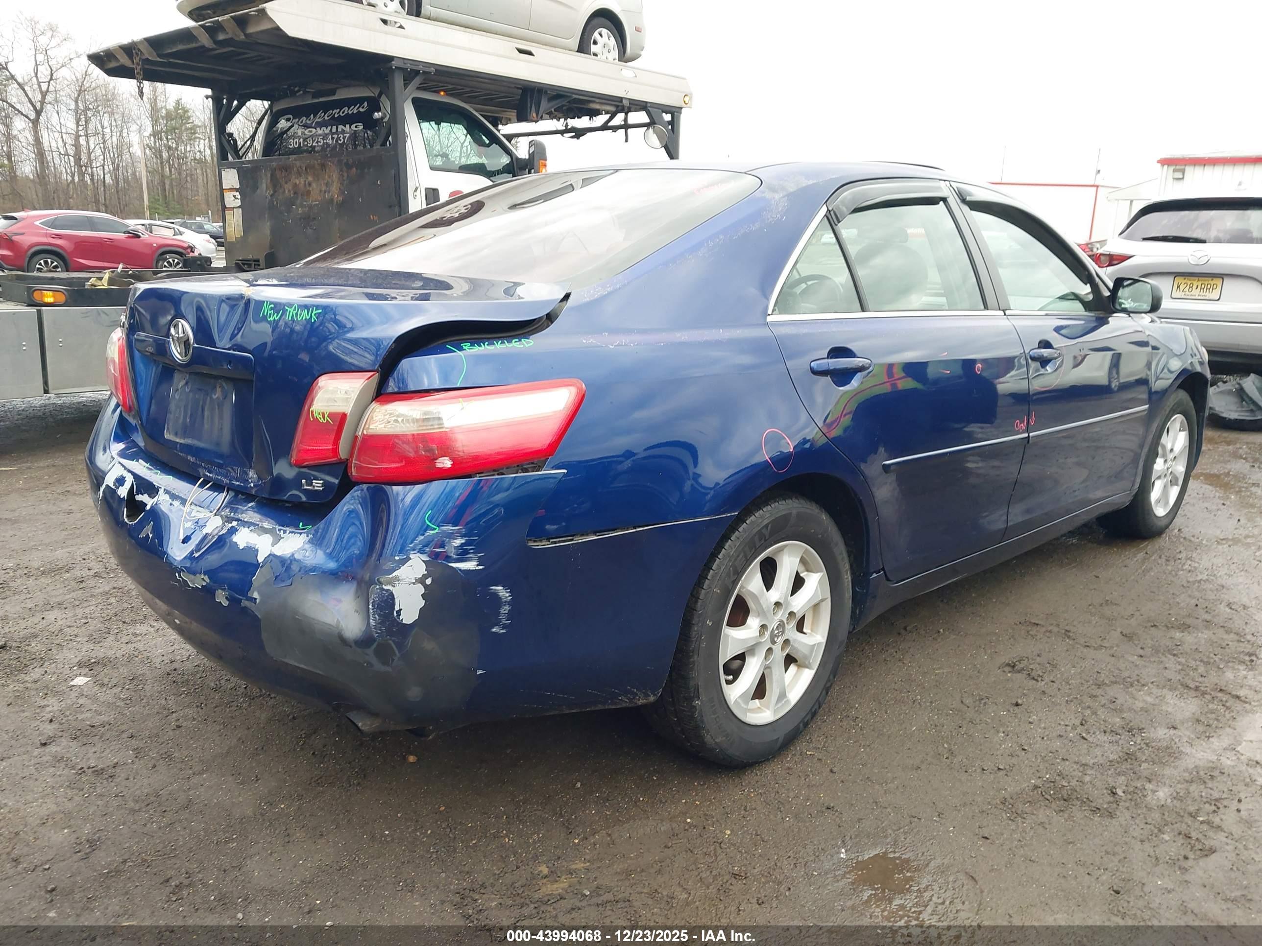 TOYOTA CAMRY image 4