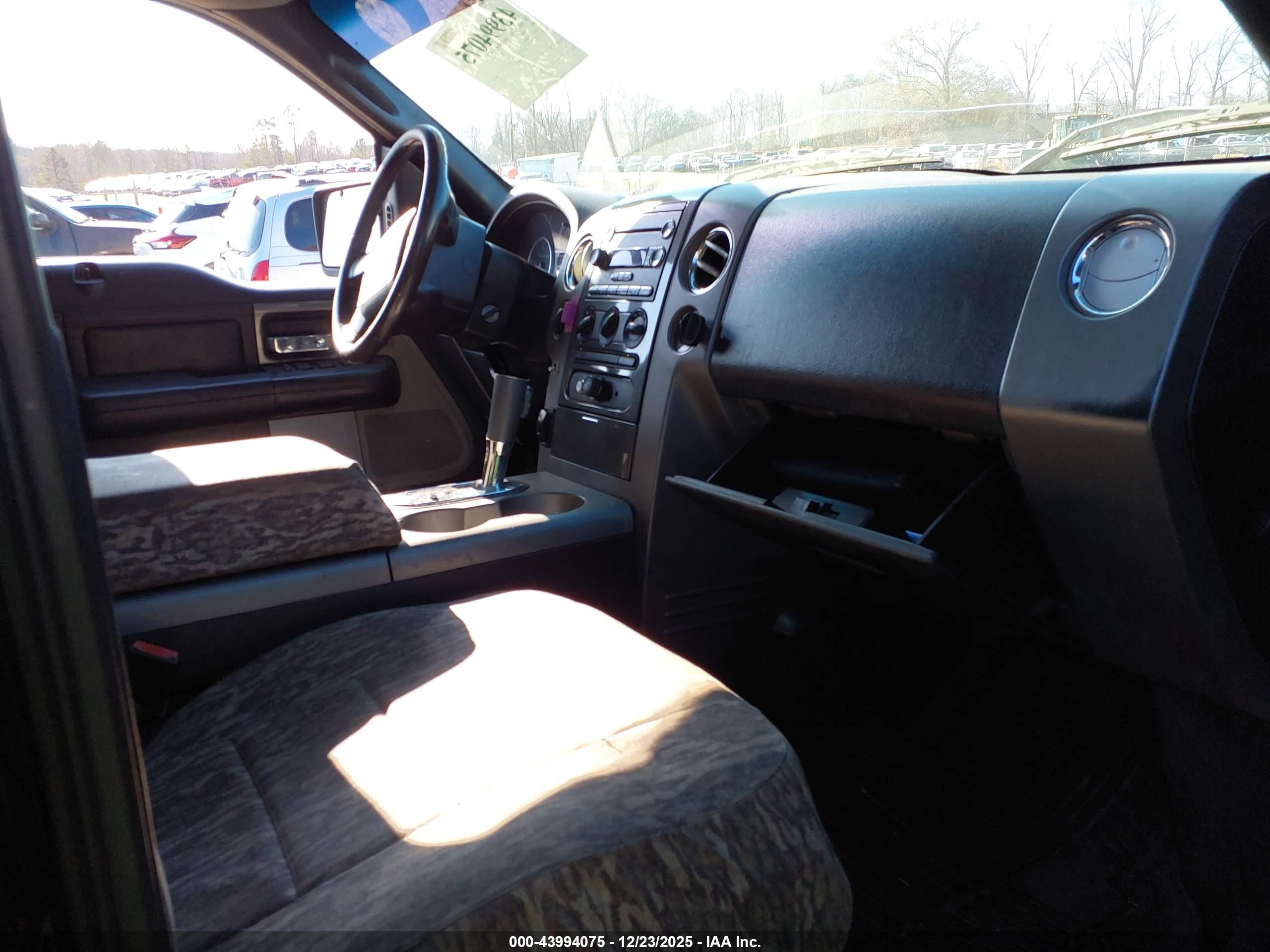 FORD F-150 image 5