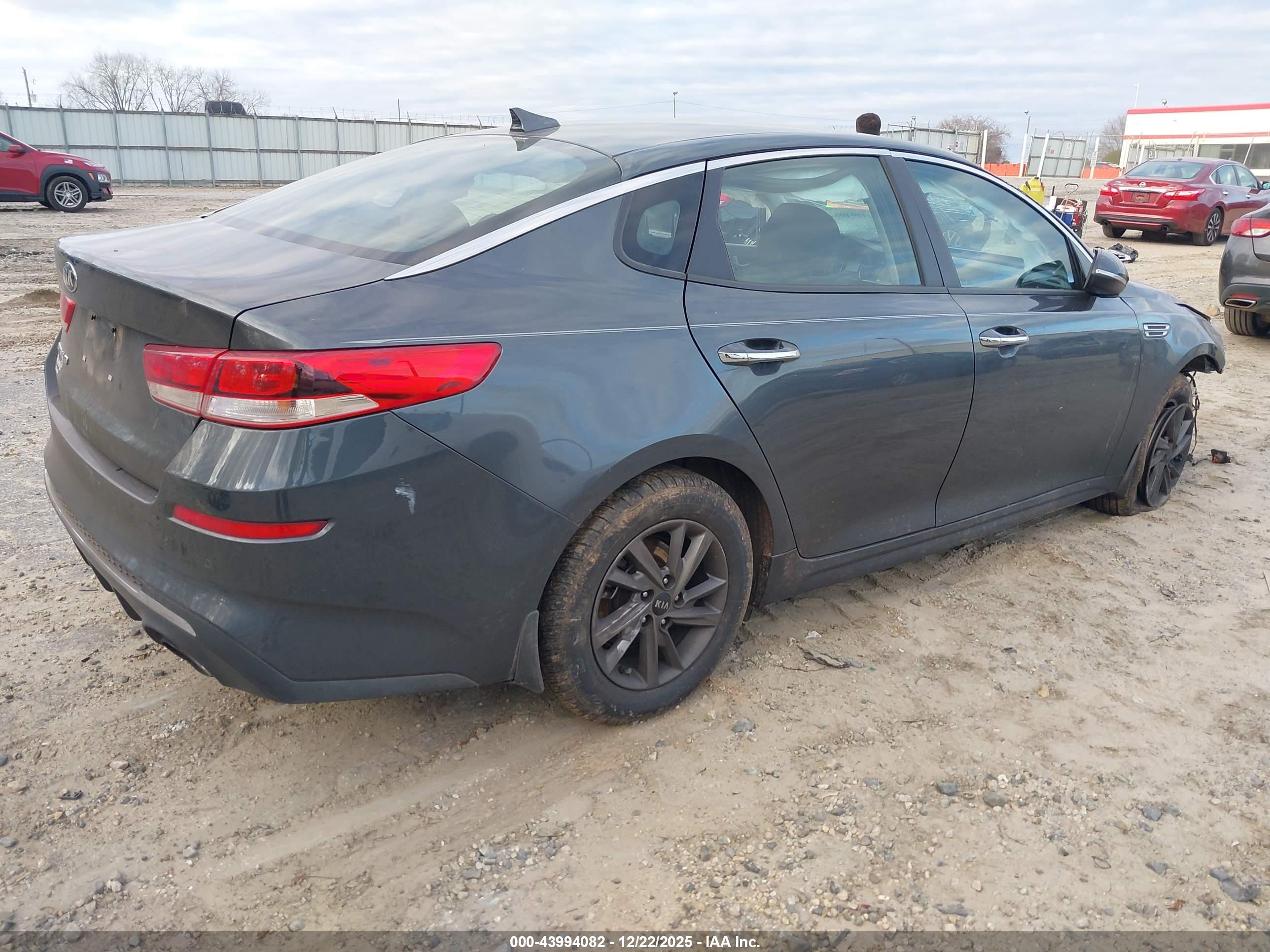 KIA OPTIMA image 4