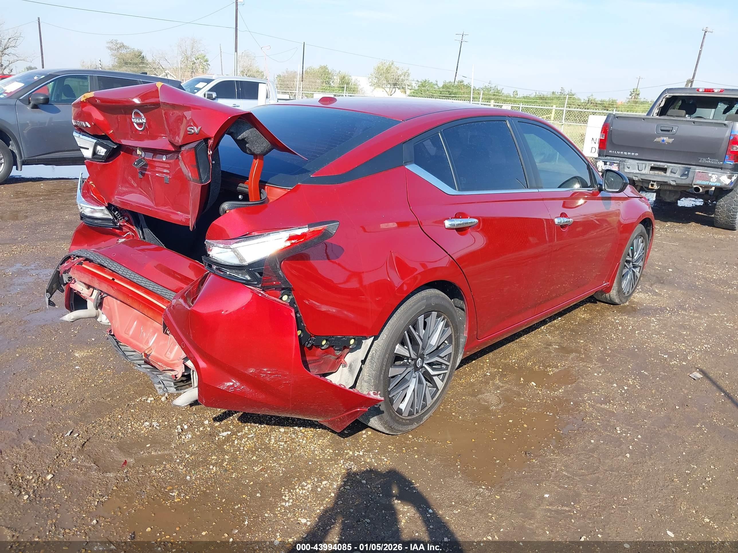 NISSAN ALTIMA image 4