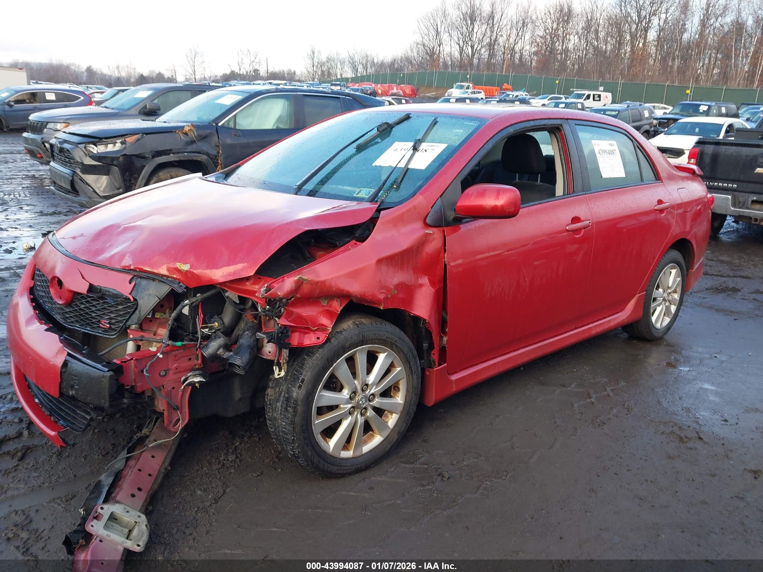 TOYOTA COROLLA image 2