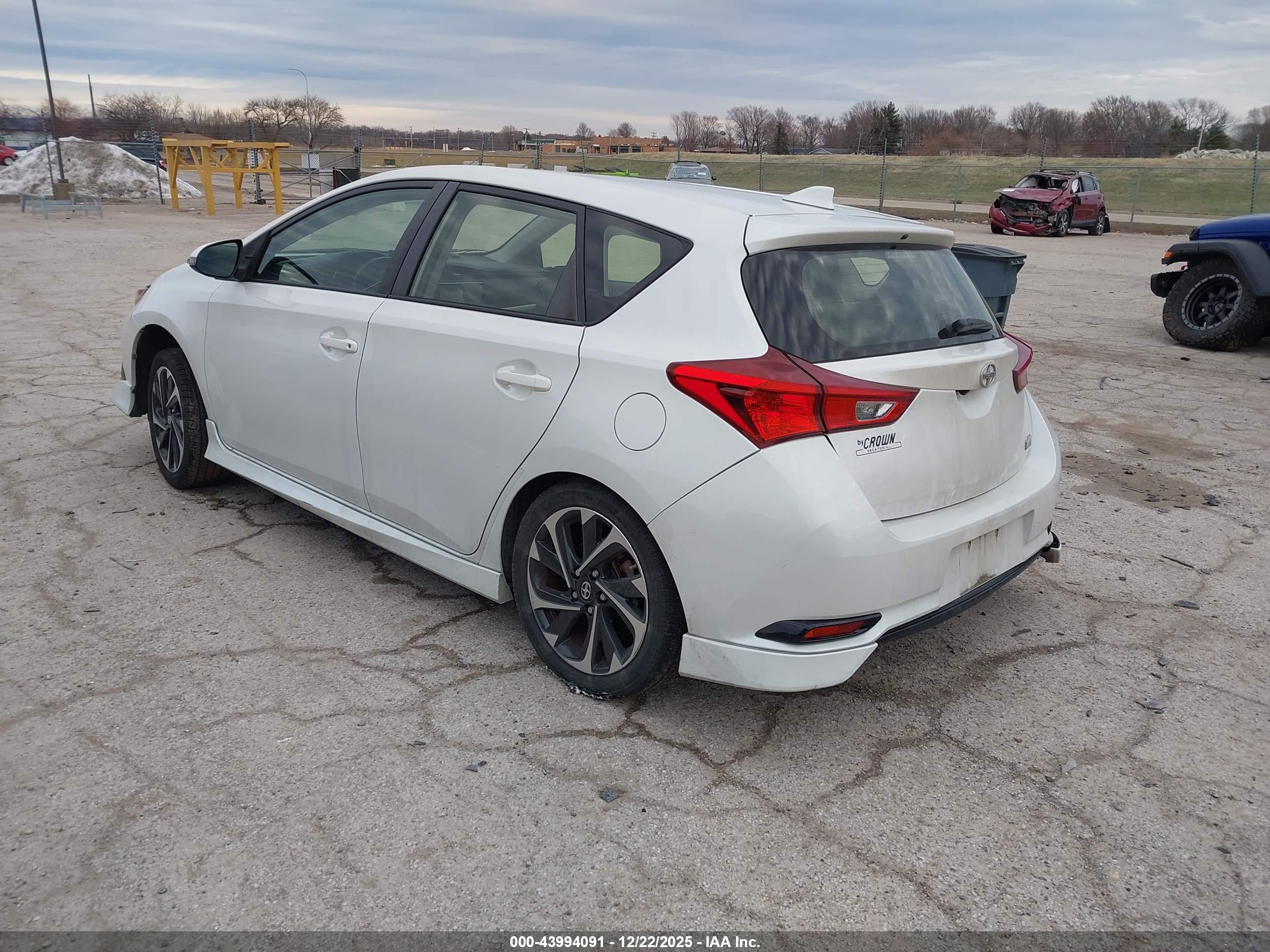 SCION IM image 3