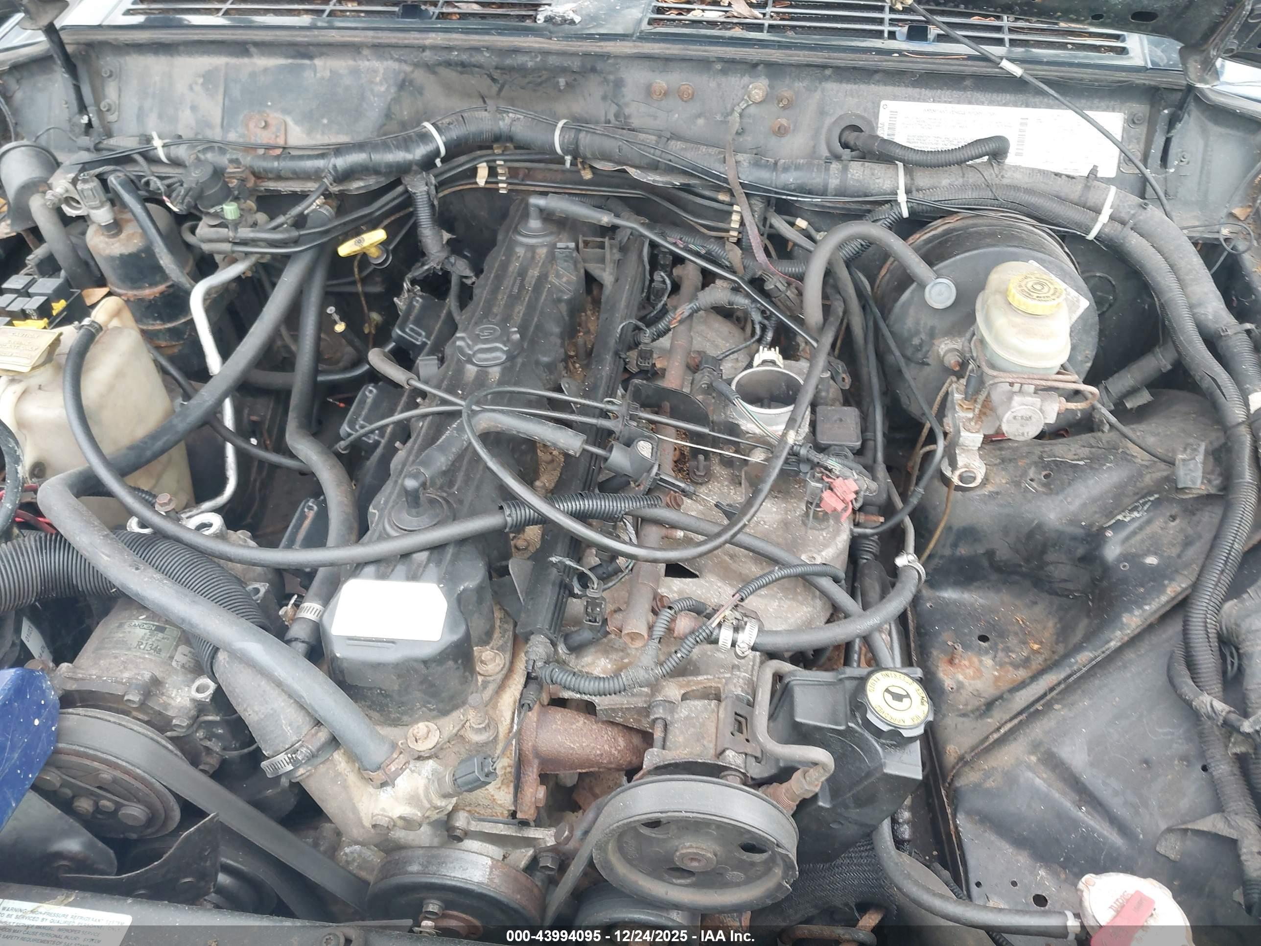 JEEP CHEROKEE image 10