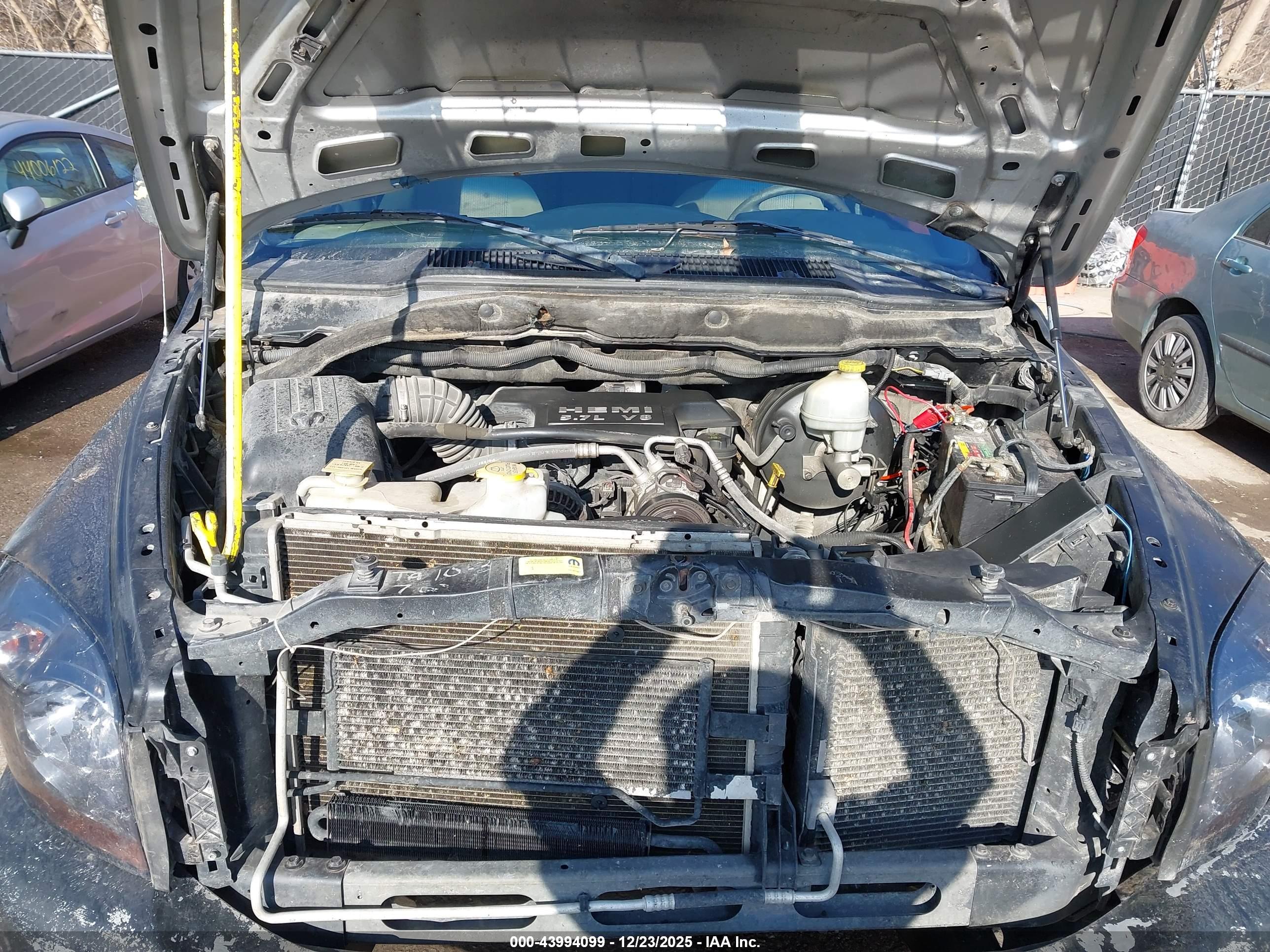 DODGE RAM image 10