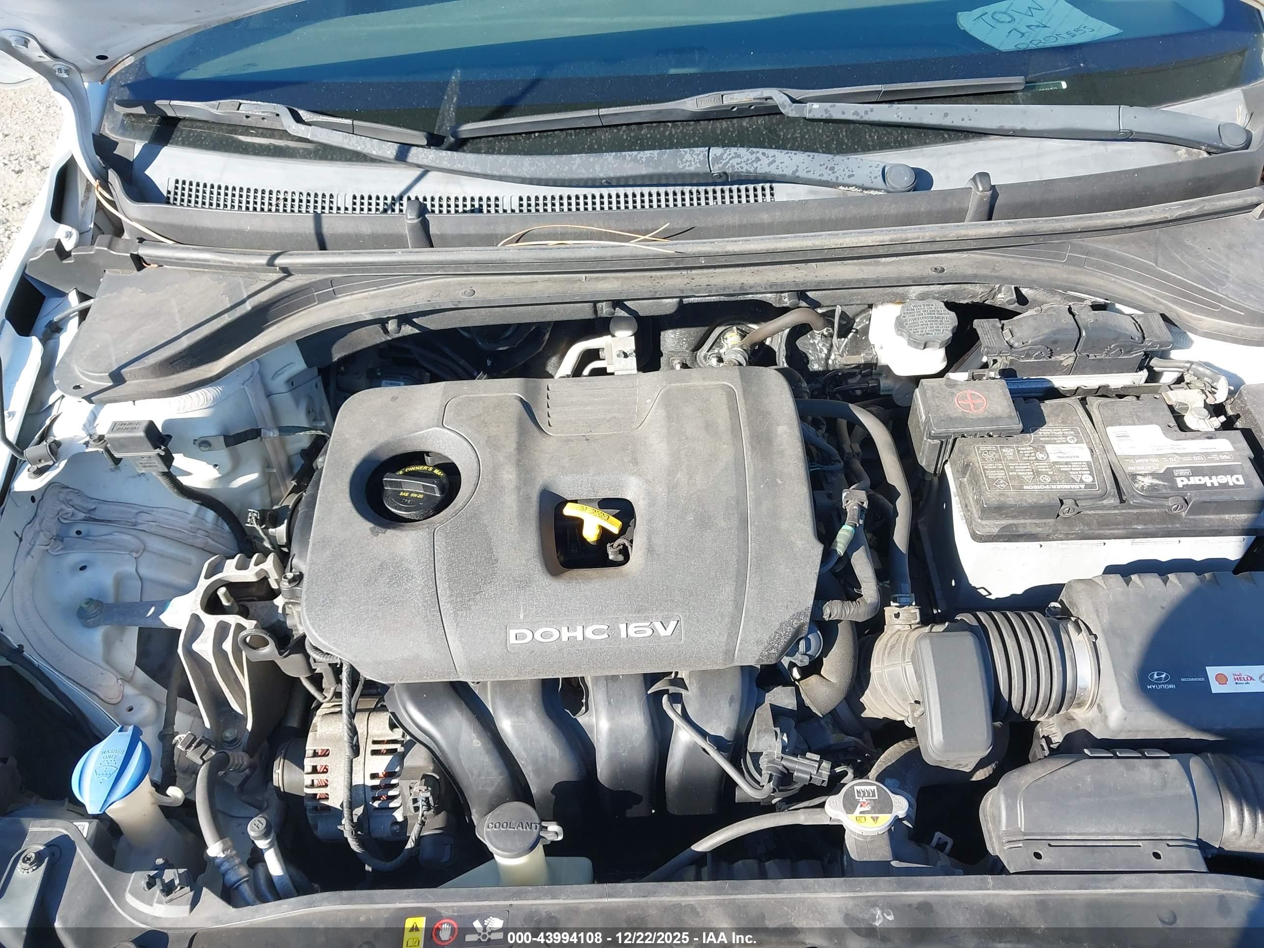 HYUNDAI ELANTRA image 10